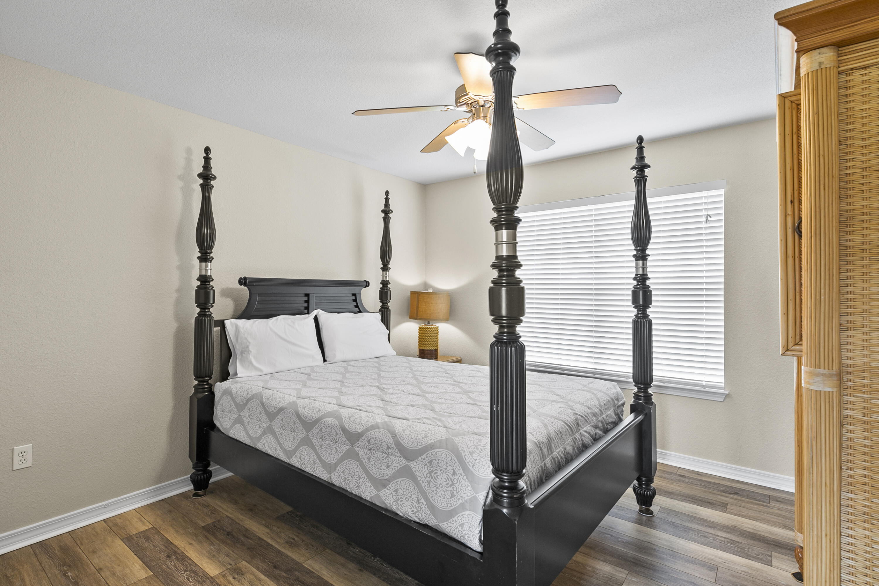 DRIFTWOOD ESTATES - Residential