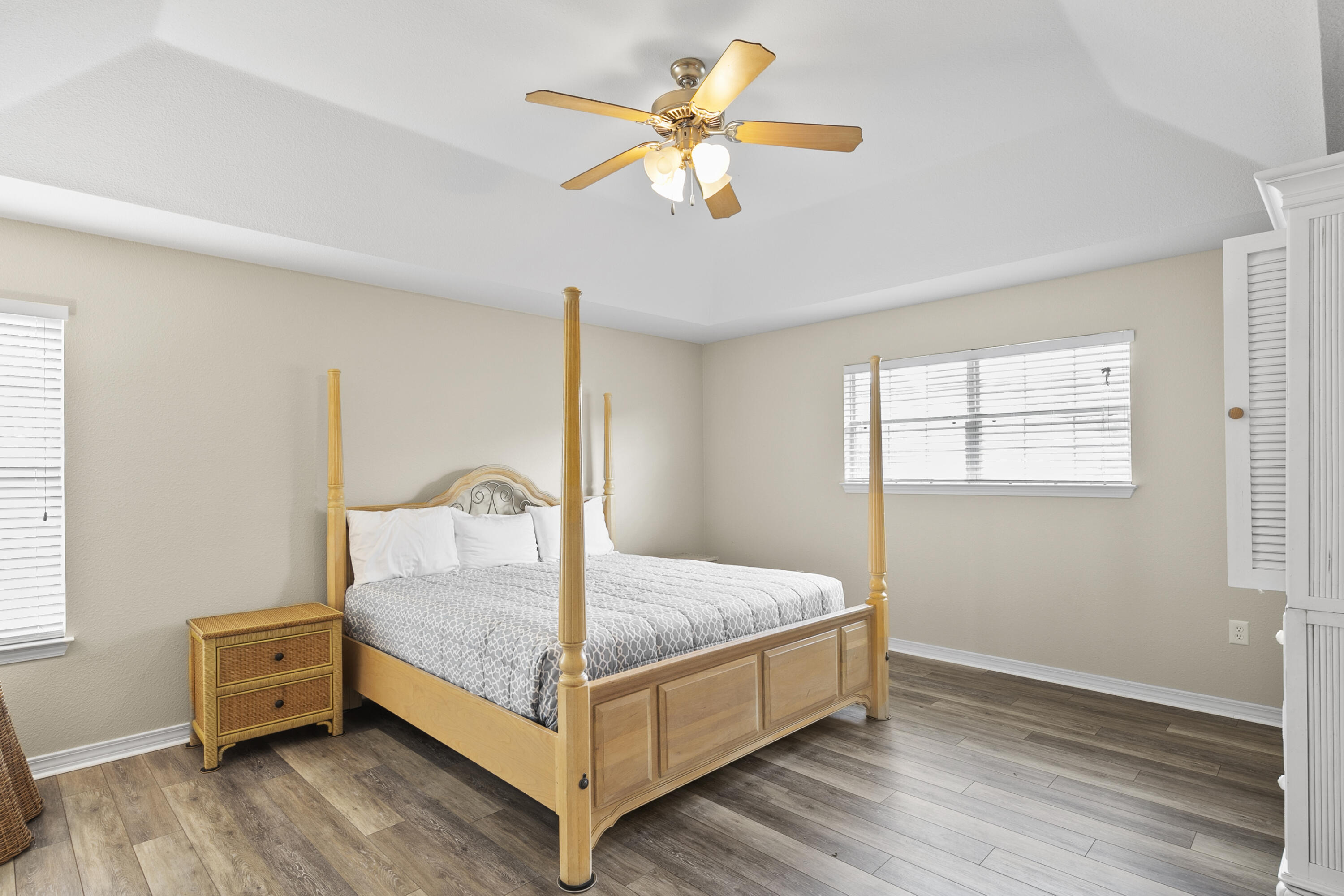 DRIFTWOOD ESTATES - Residential