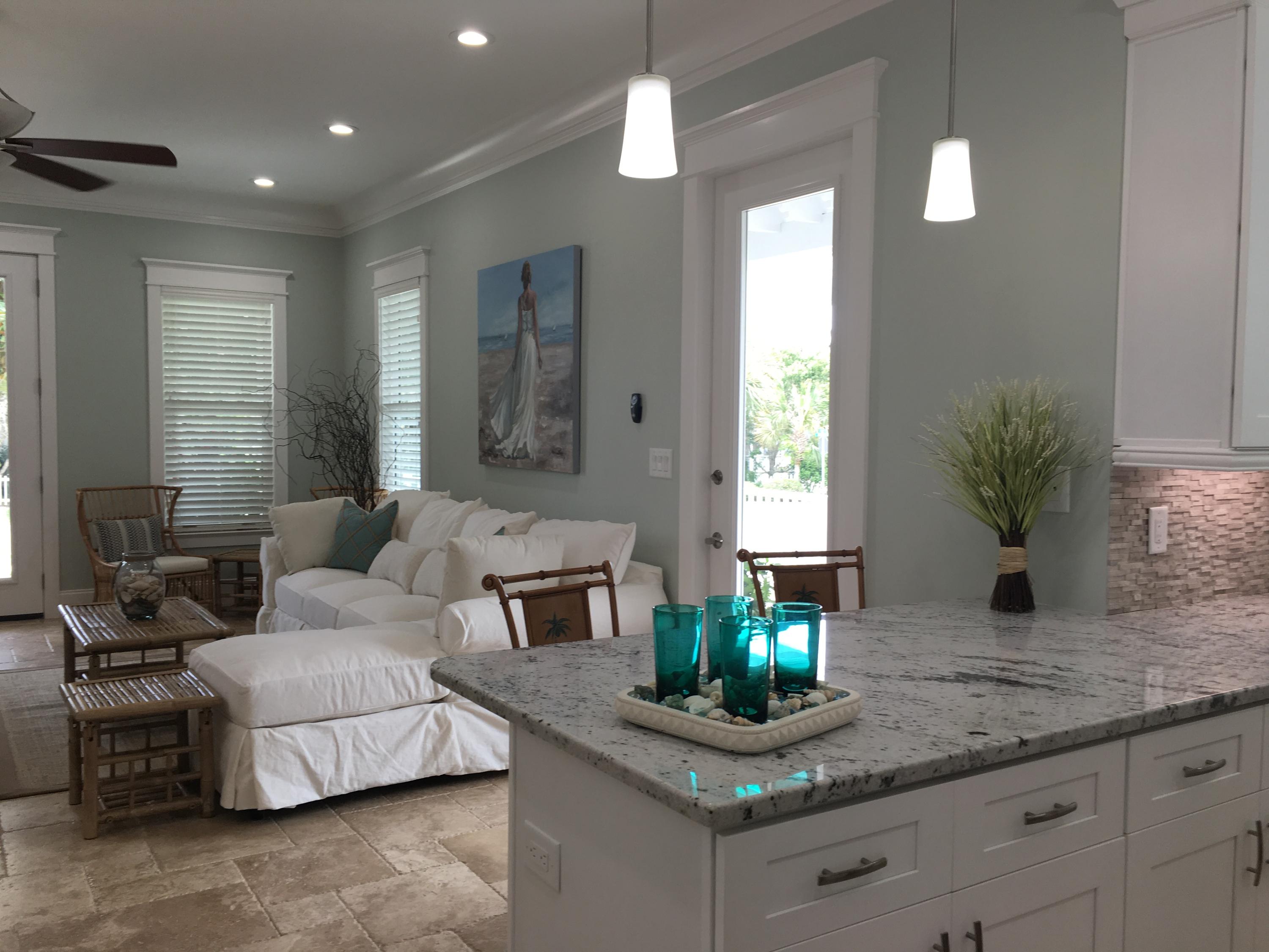 CRYSTAL BEACH - Residential