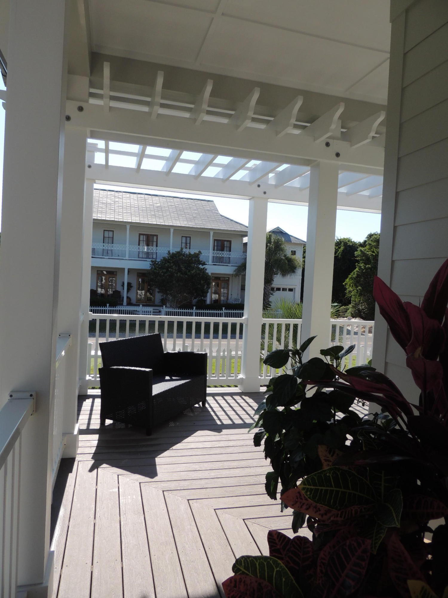 CRYSTAL BEACH - Residential