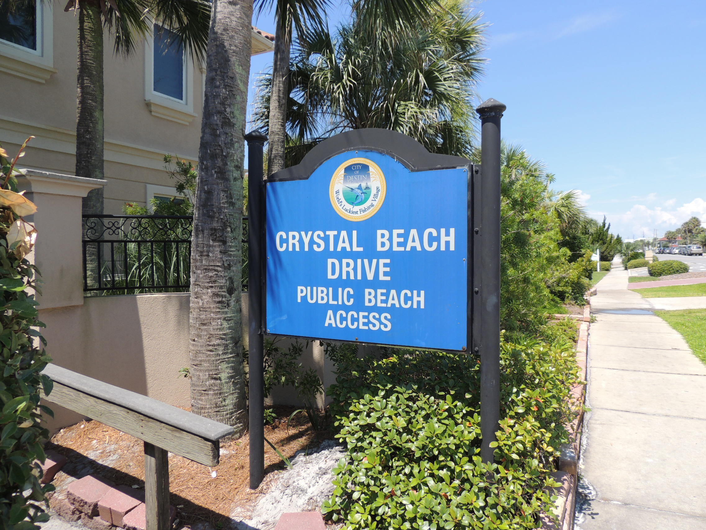 CRYSTAL BEACH - Residential