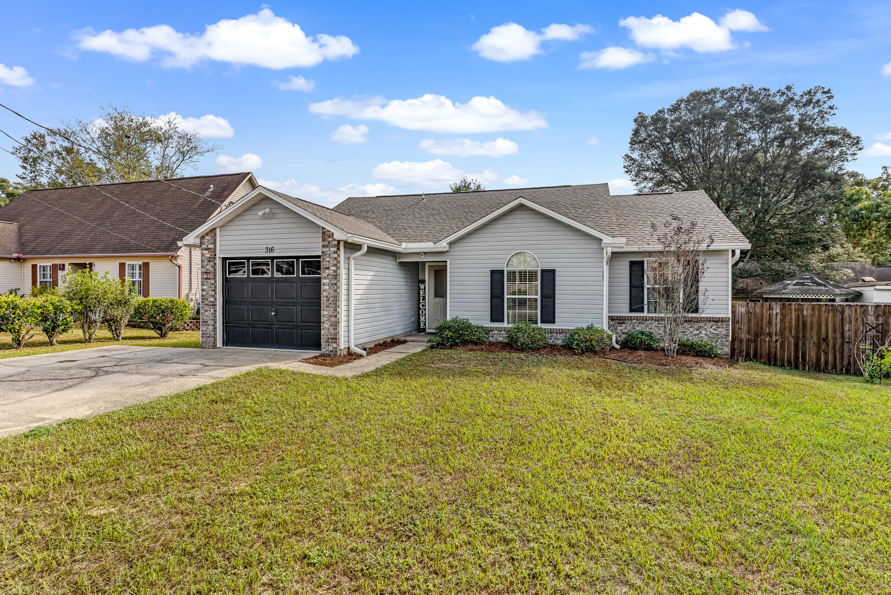SHOAL TERRACE ESTATES - Residential