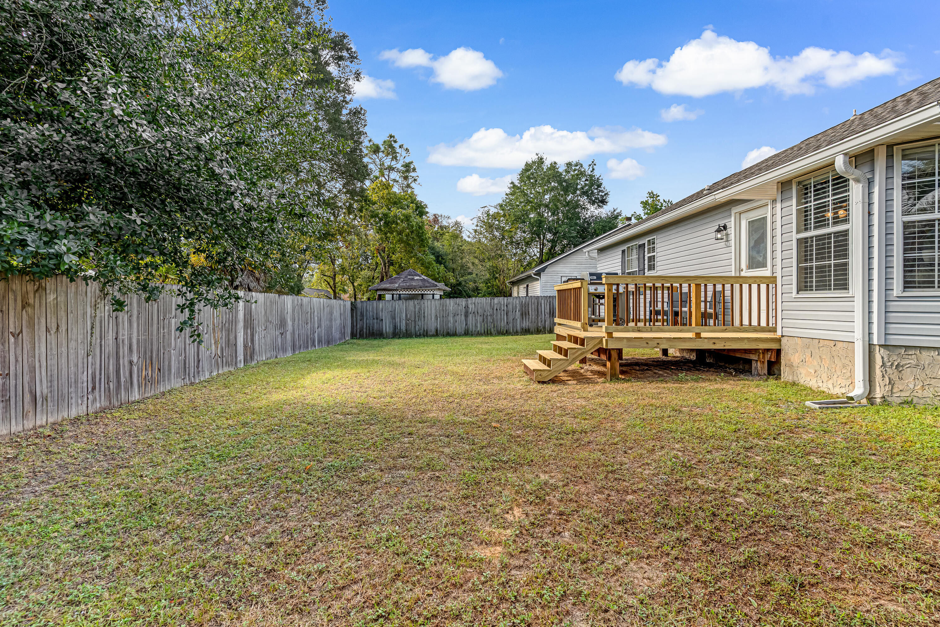 SHOAL TERRACE ESTATES - Residential
