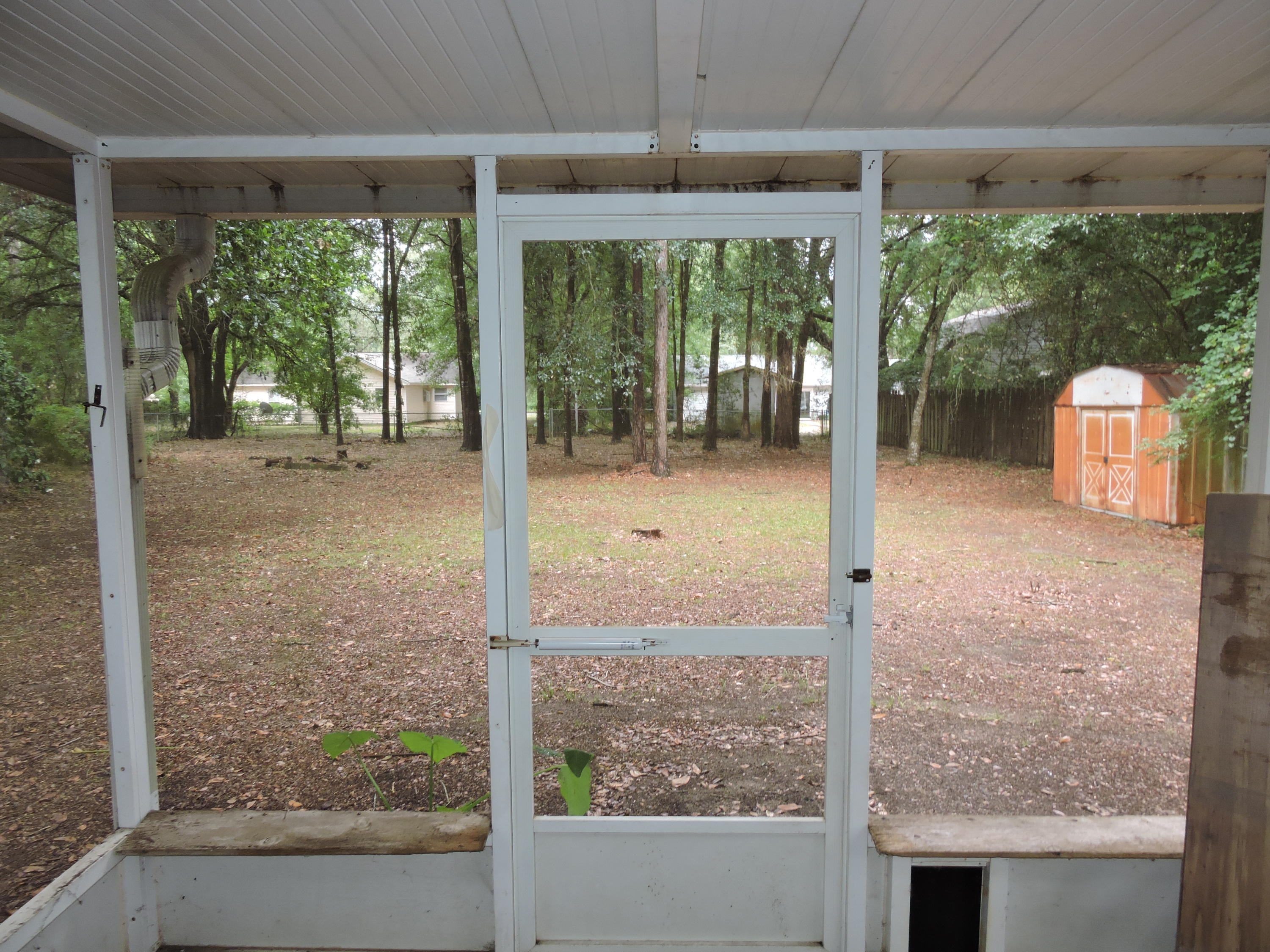 SHOAL CREEK MANOR EAST - Residential Lease
