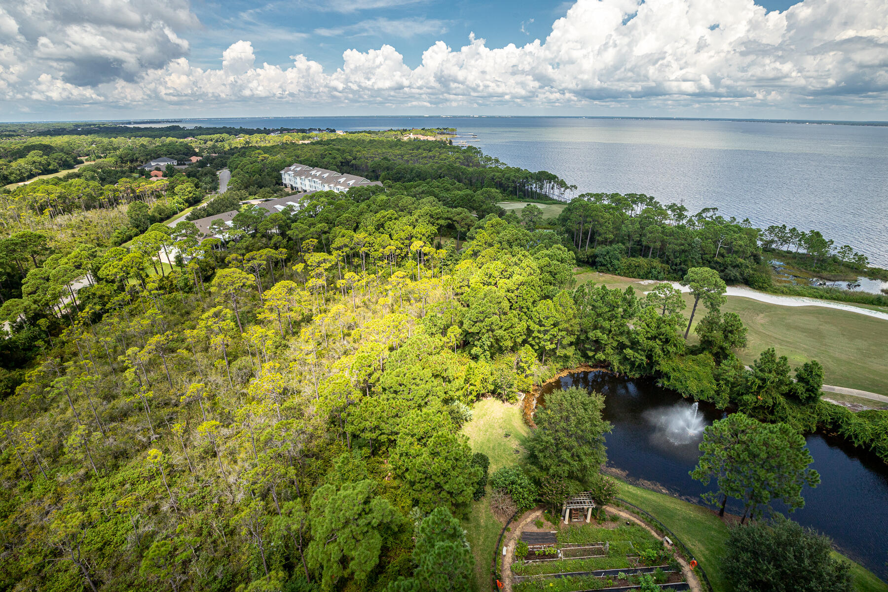 ONE WATER PLACE AT KELLY PLANTATION - Residential