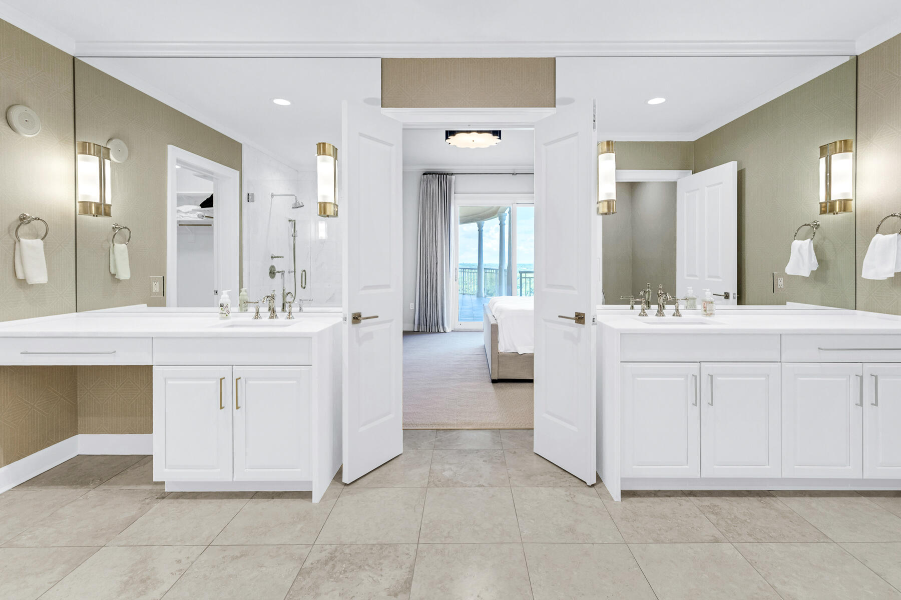 ONE WATER PLACE AT KELLY PLANTATION - Residential