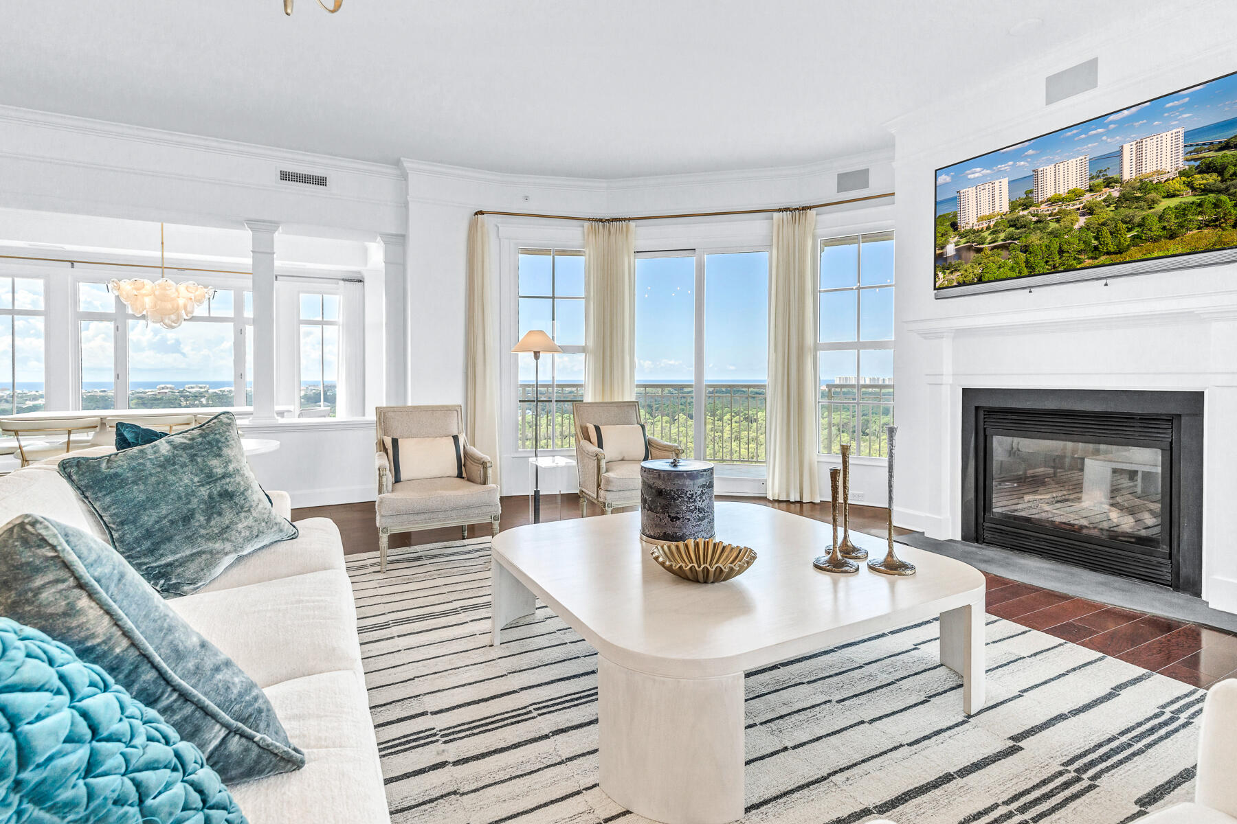 ONE WATER PLACE AT KELLY PLANTATION - Residential
