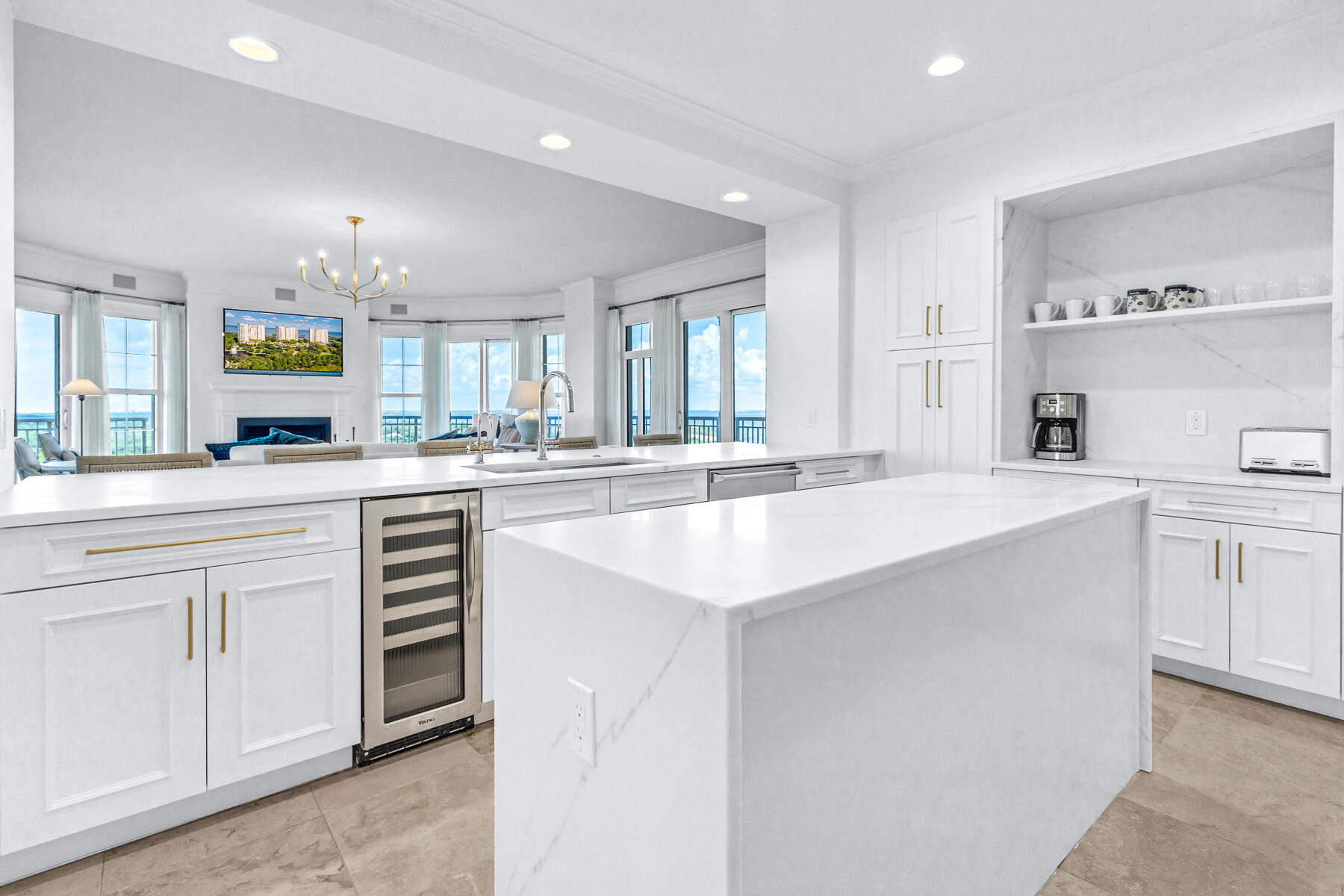 ONE WATER PLACE AT KELLY PLANTATION - Residential