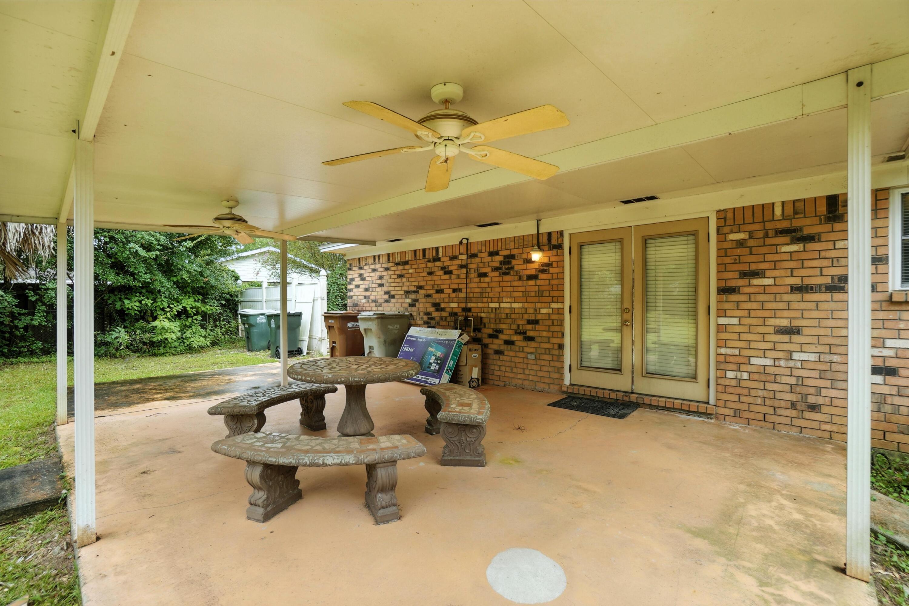 HAYES HEIGHTS - Residential