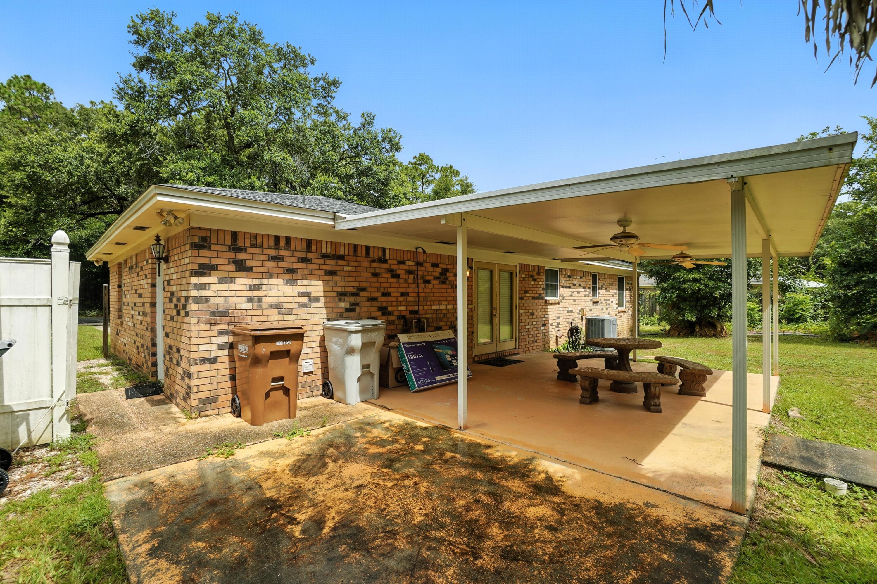 HAYES HEIGHTS - Residential