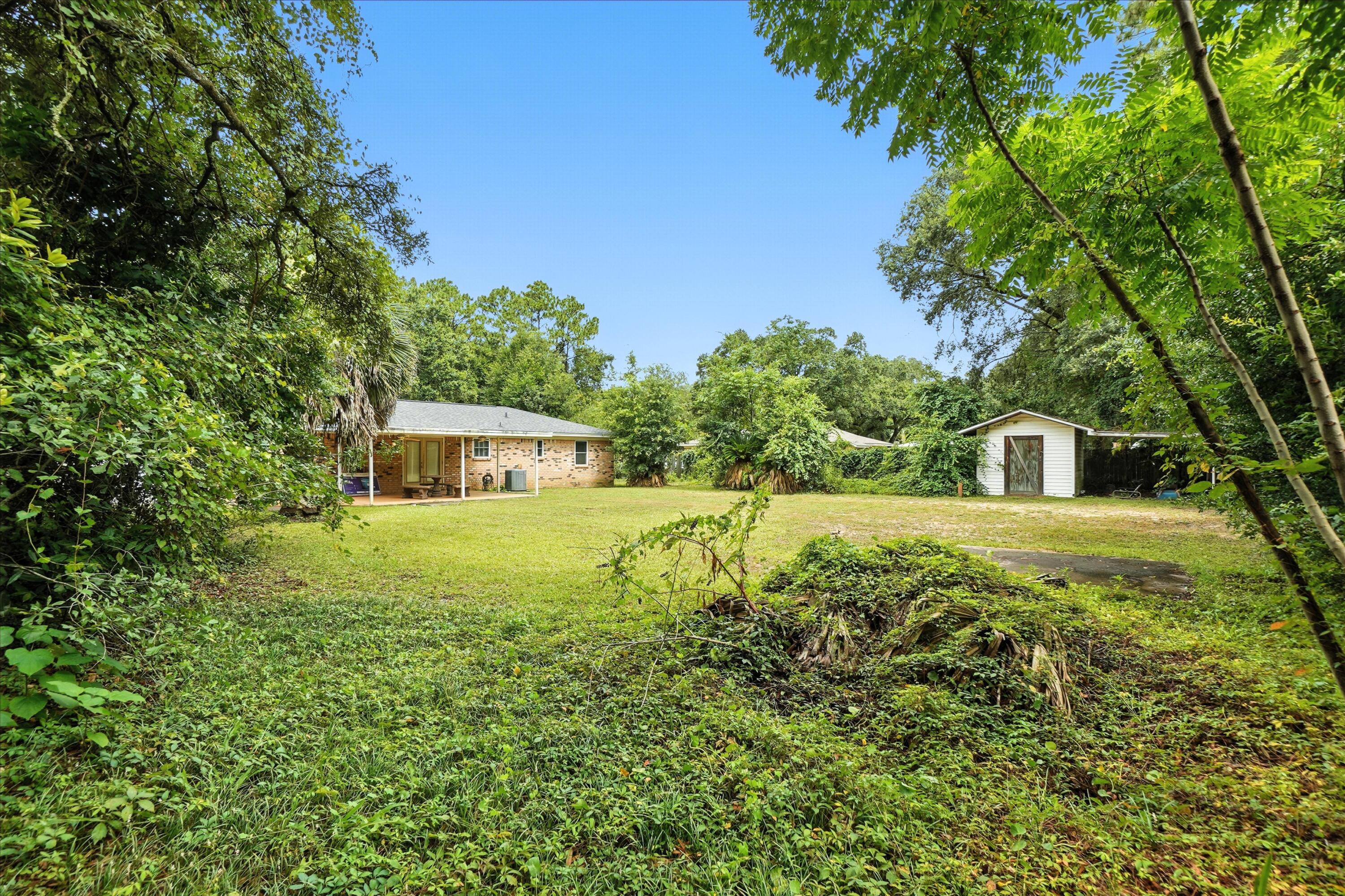 HAYES HEIGHTS - Residential