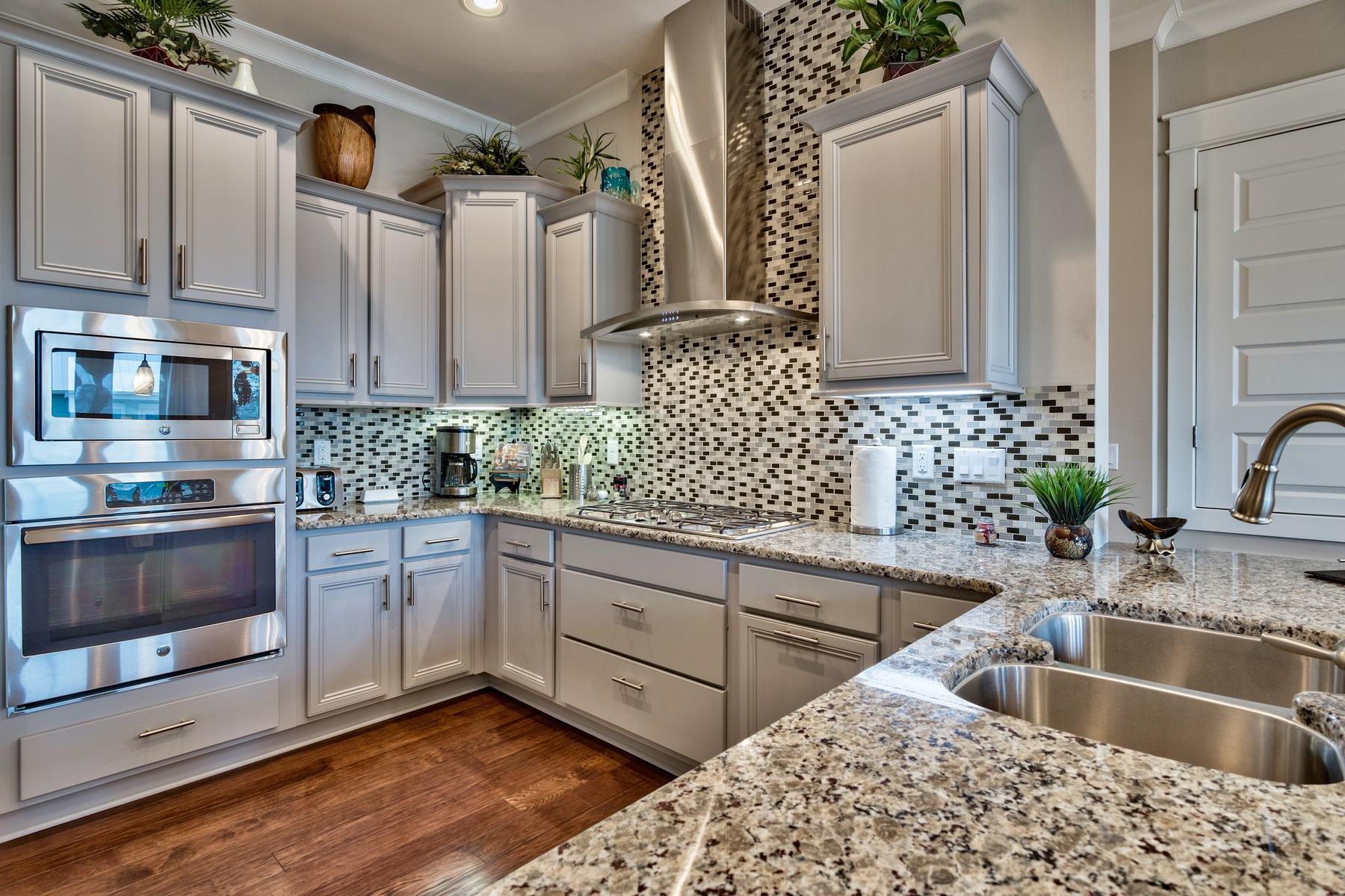 Prominence/Triplex Townhomes - Residential