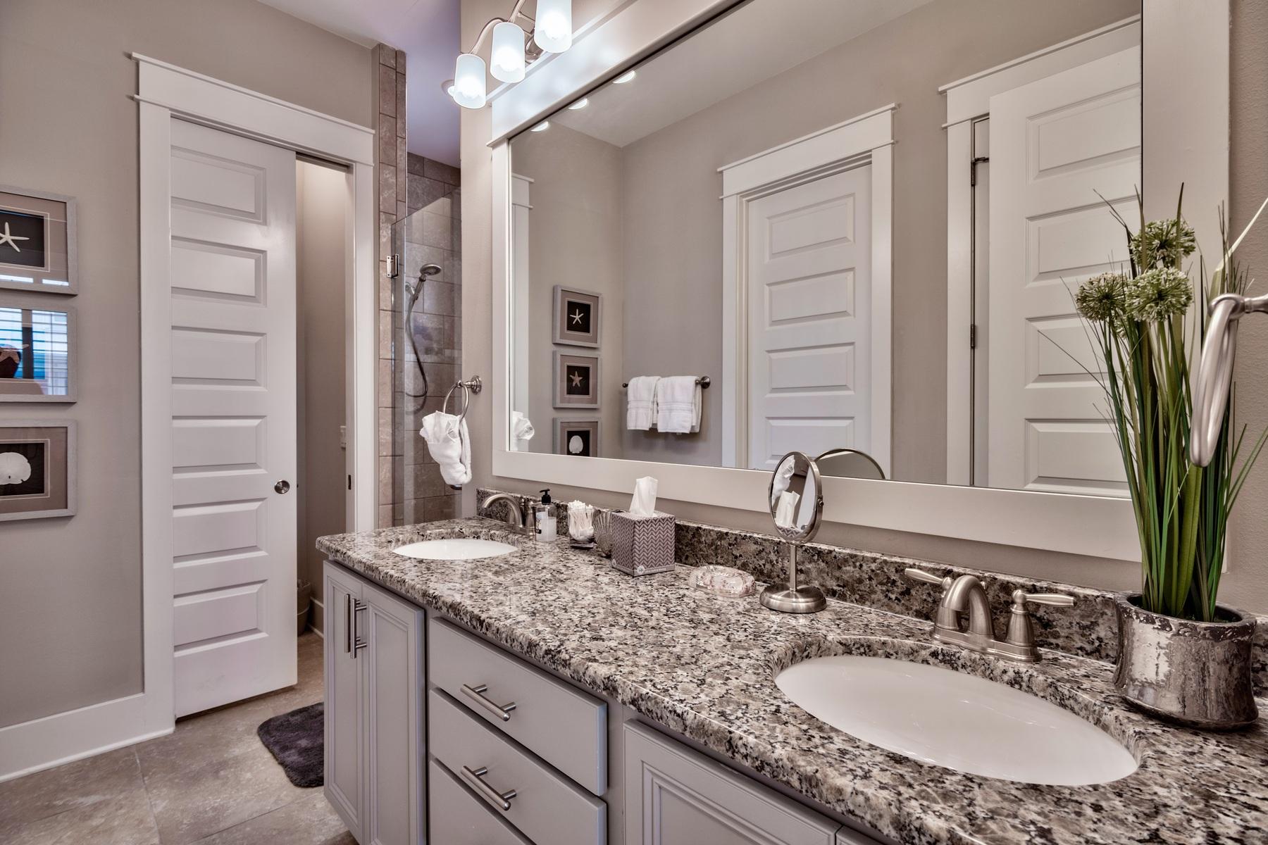 Prominence/Triplex Townhomes - Residential