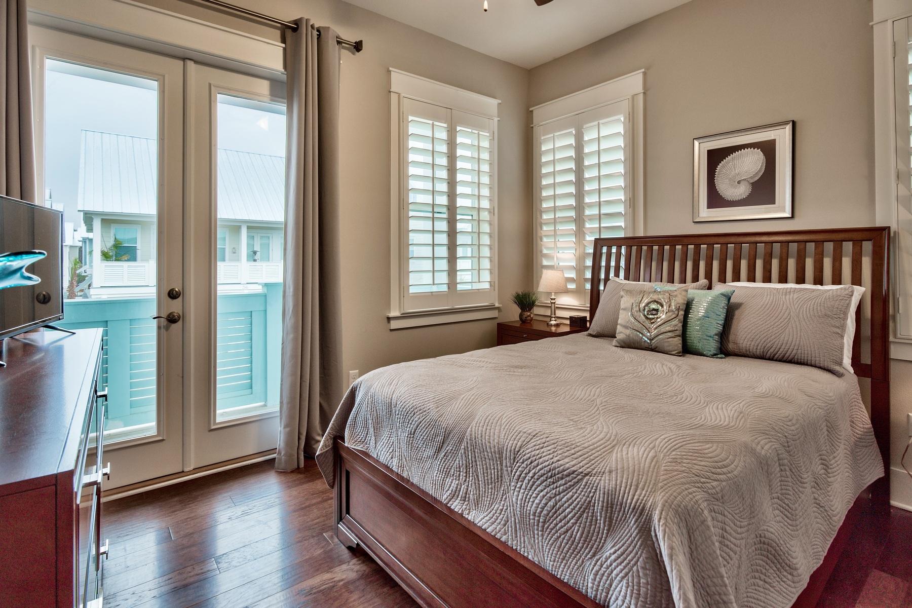 Prominence/Triplex Townhomes - Residential