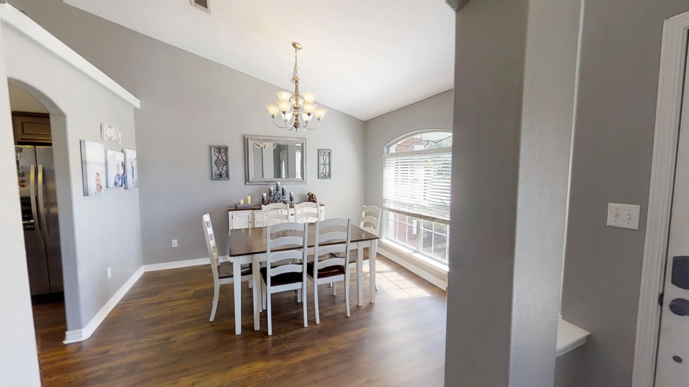 HOLLEY BY THE SEA - Residential