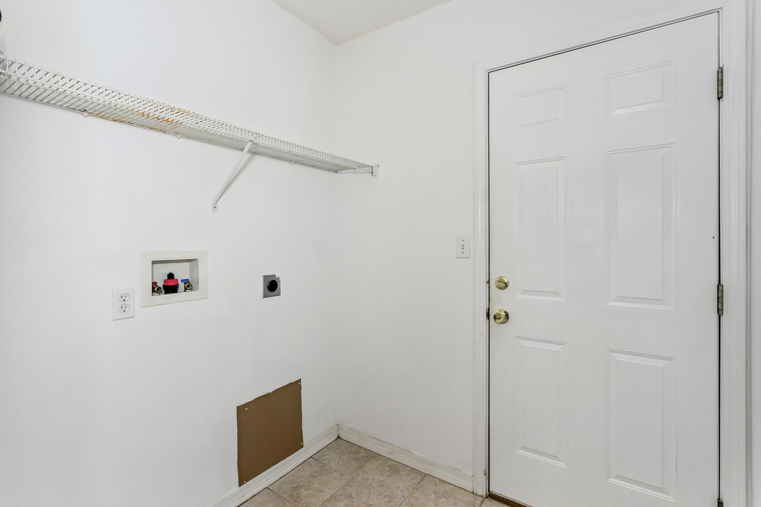 WINDING CREEK EST PH III - Residential