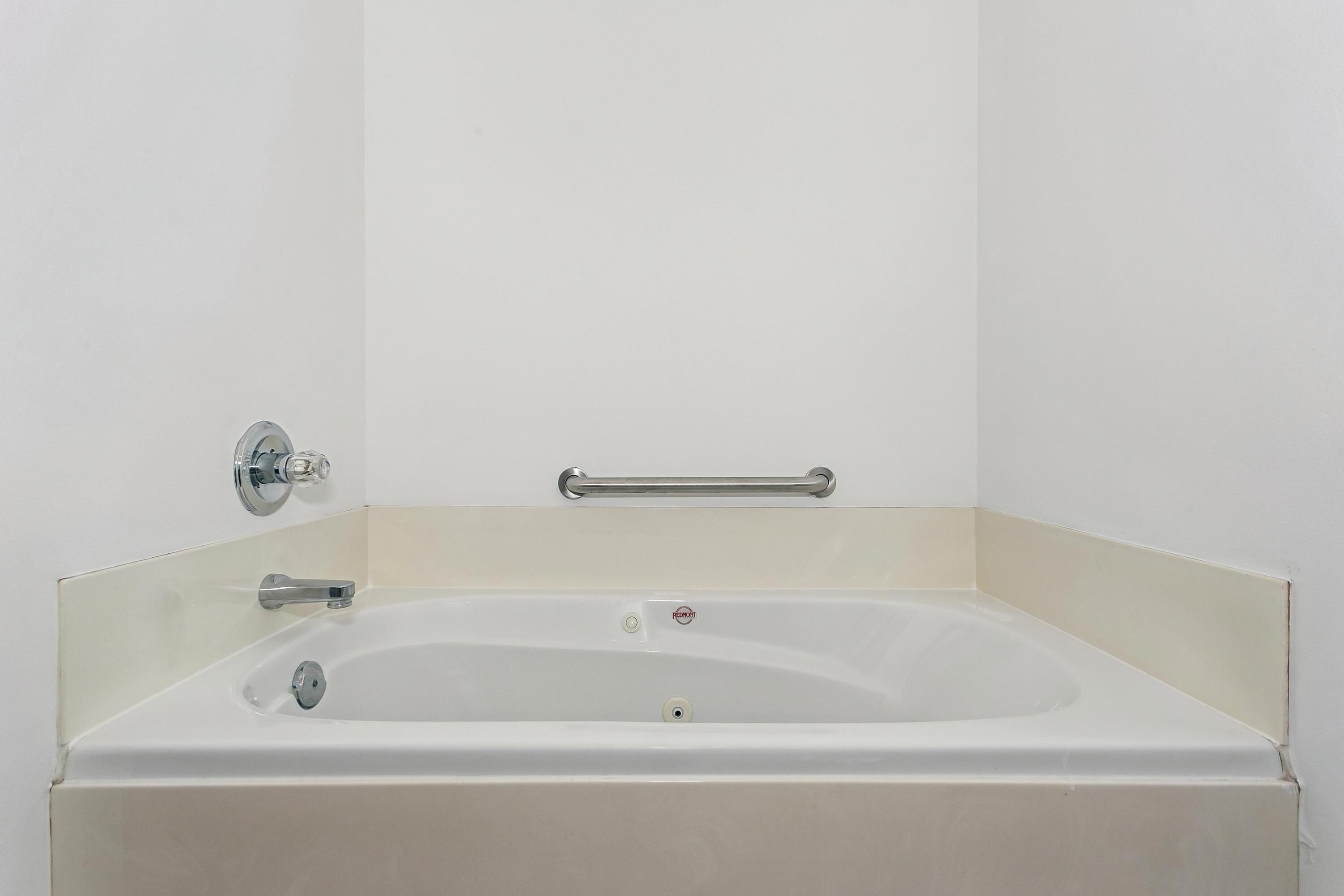 WINDING CREEK EST PH III - Residential