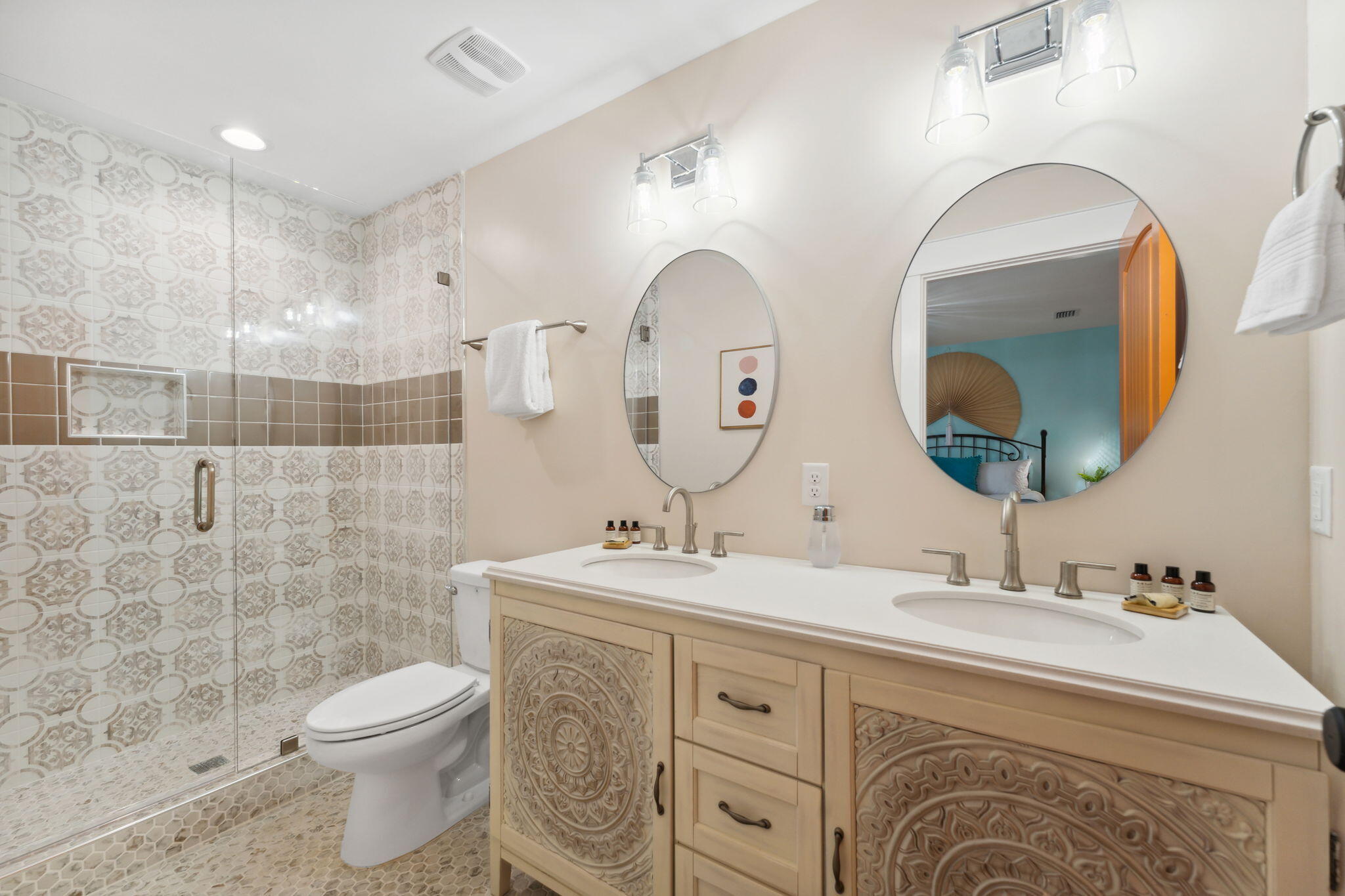 LAGUNA BEACH ESTATES 2ND ADDN - Residential