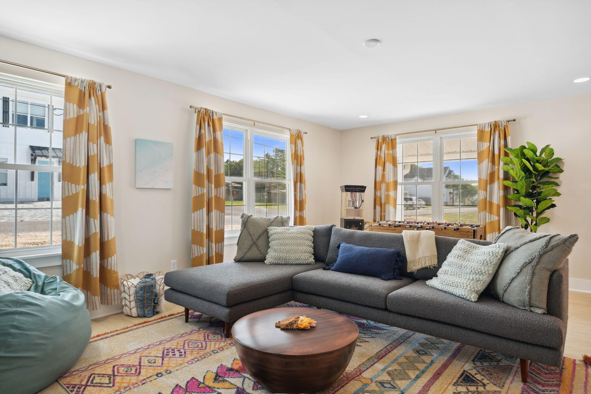 LAGUNA BEACH ESTATES 2ND ADDN - Residential