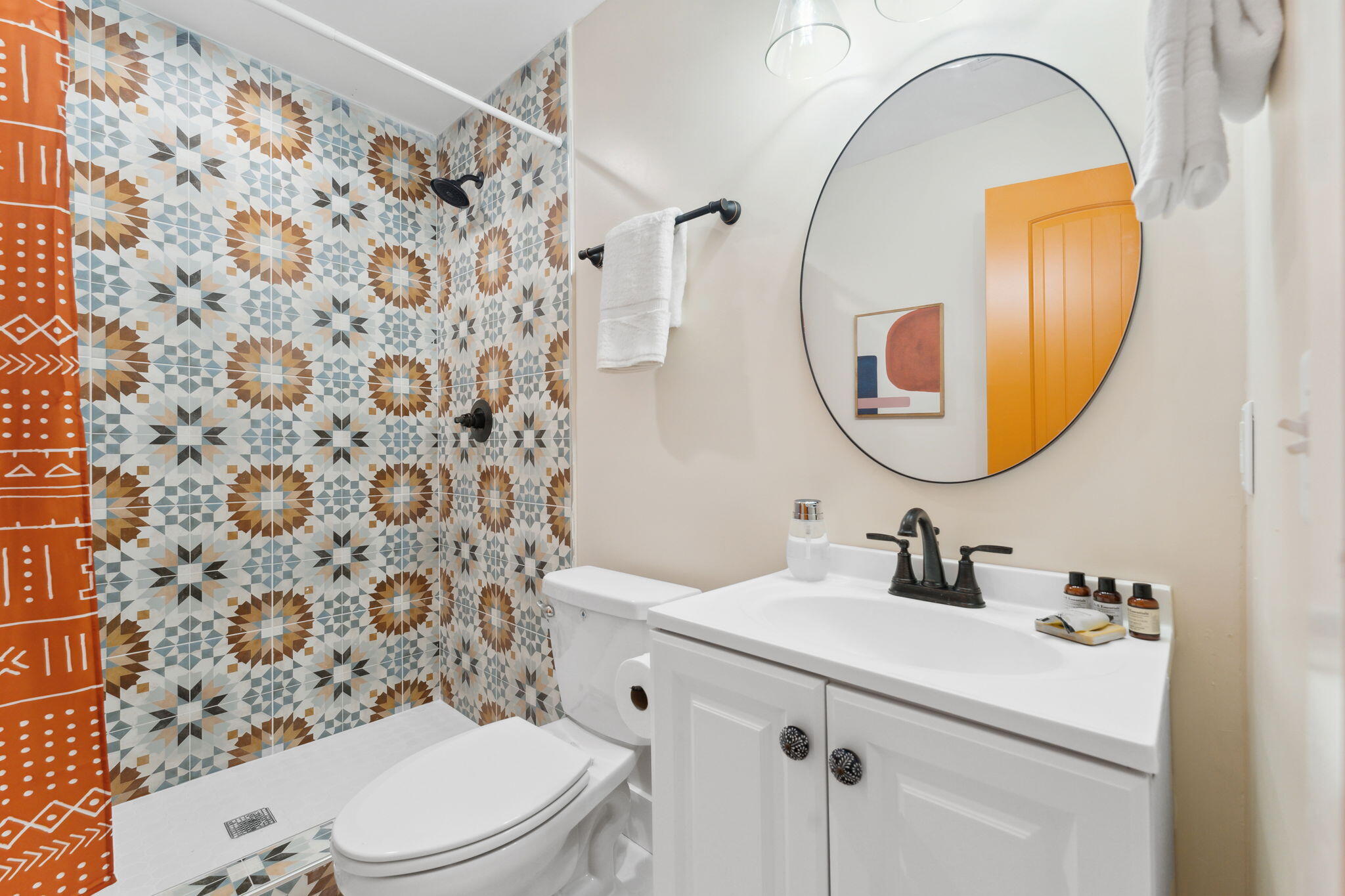LAGUNA BEACH ESTATES 2ND ADDN - Residential