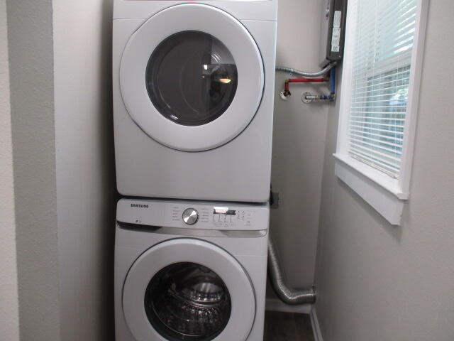 OAK TREE PARK - Residential