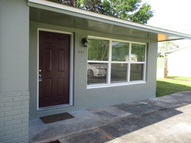 OAK TREE PARK - Residential