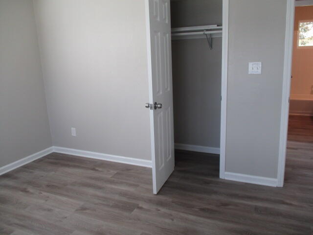 OAK TREE PARK - Residential