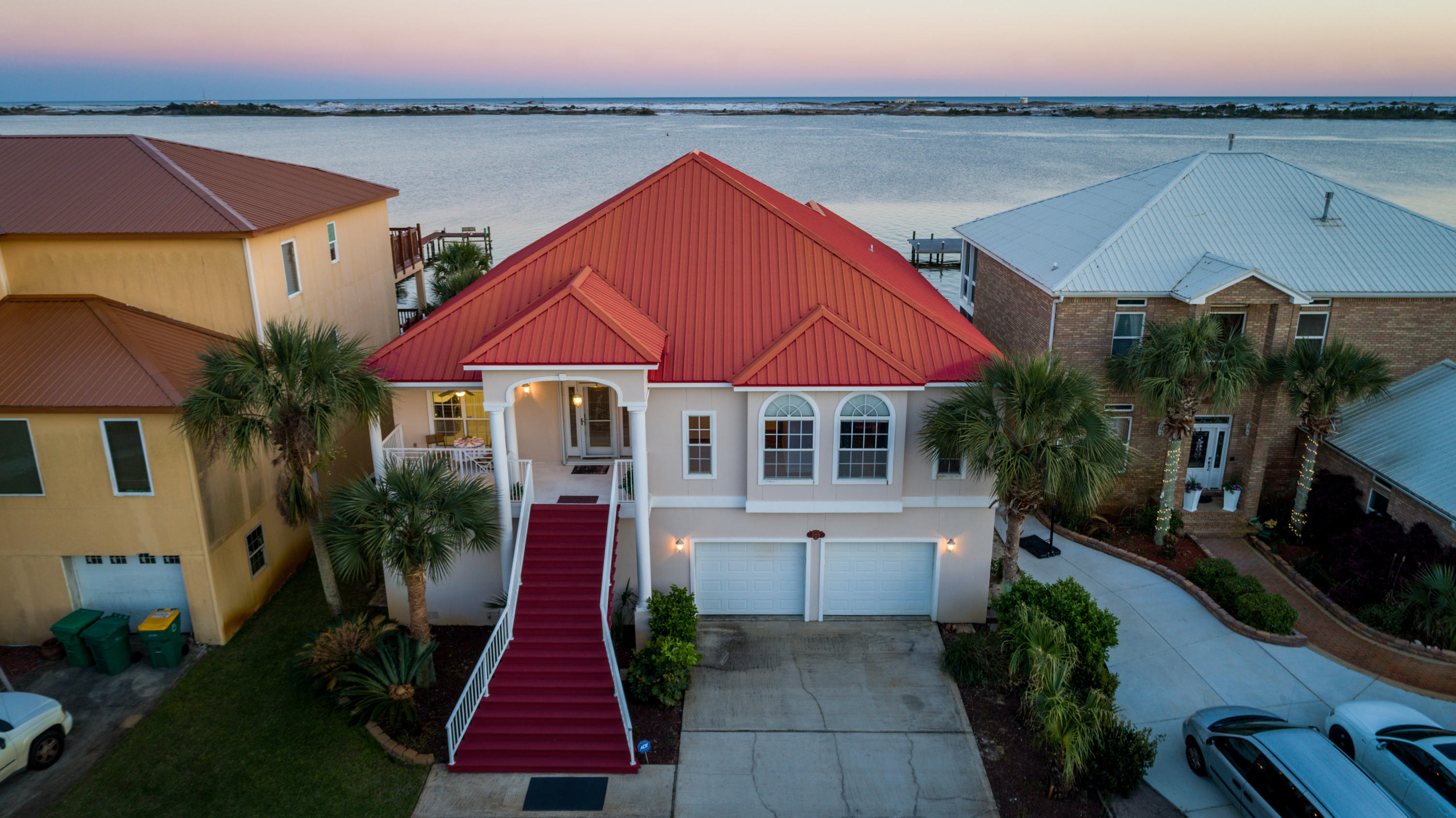 SPARKLING WATERS - Residential