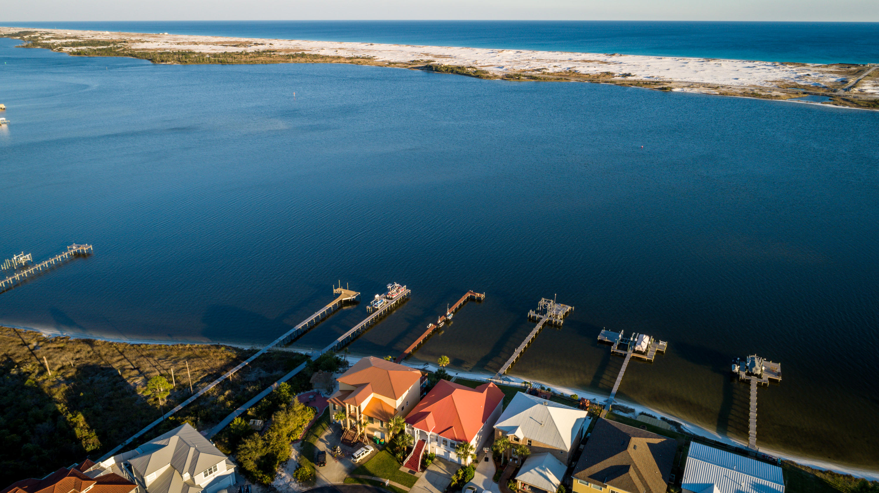SPARKLING WATERS - Residential