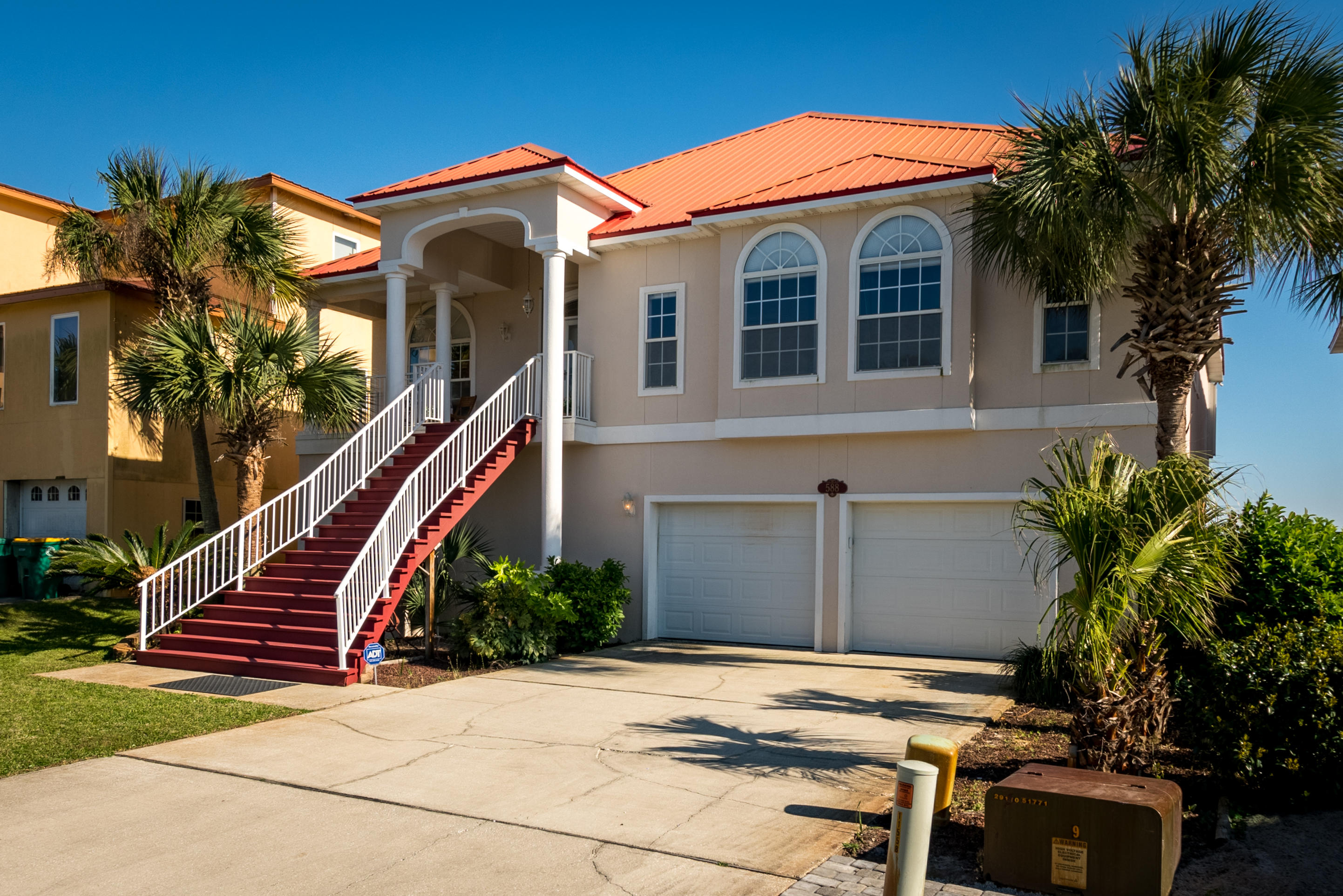 SPARKLING WATERS - Residential