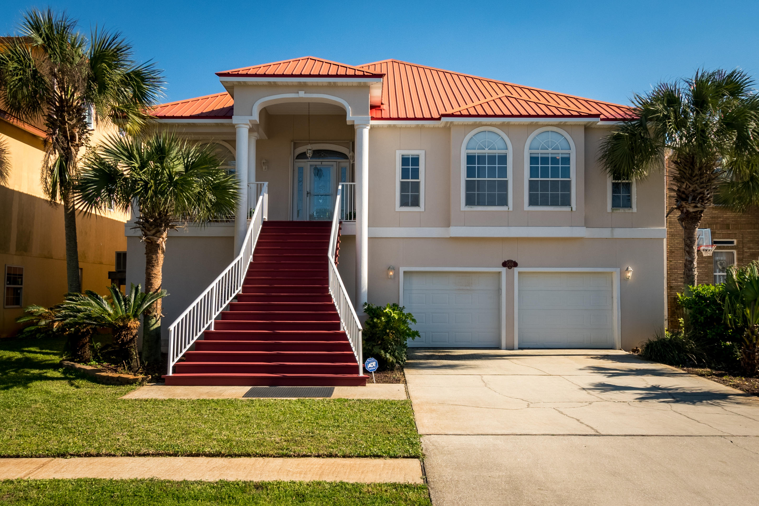 SPARKLING WATERS - Residential