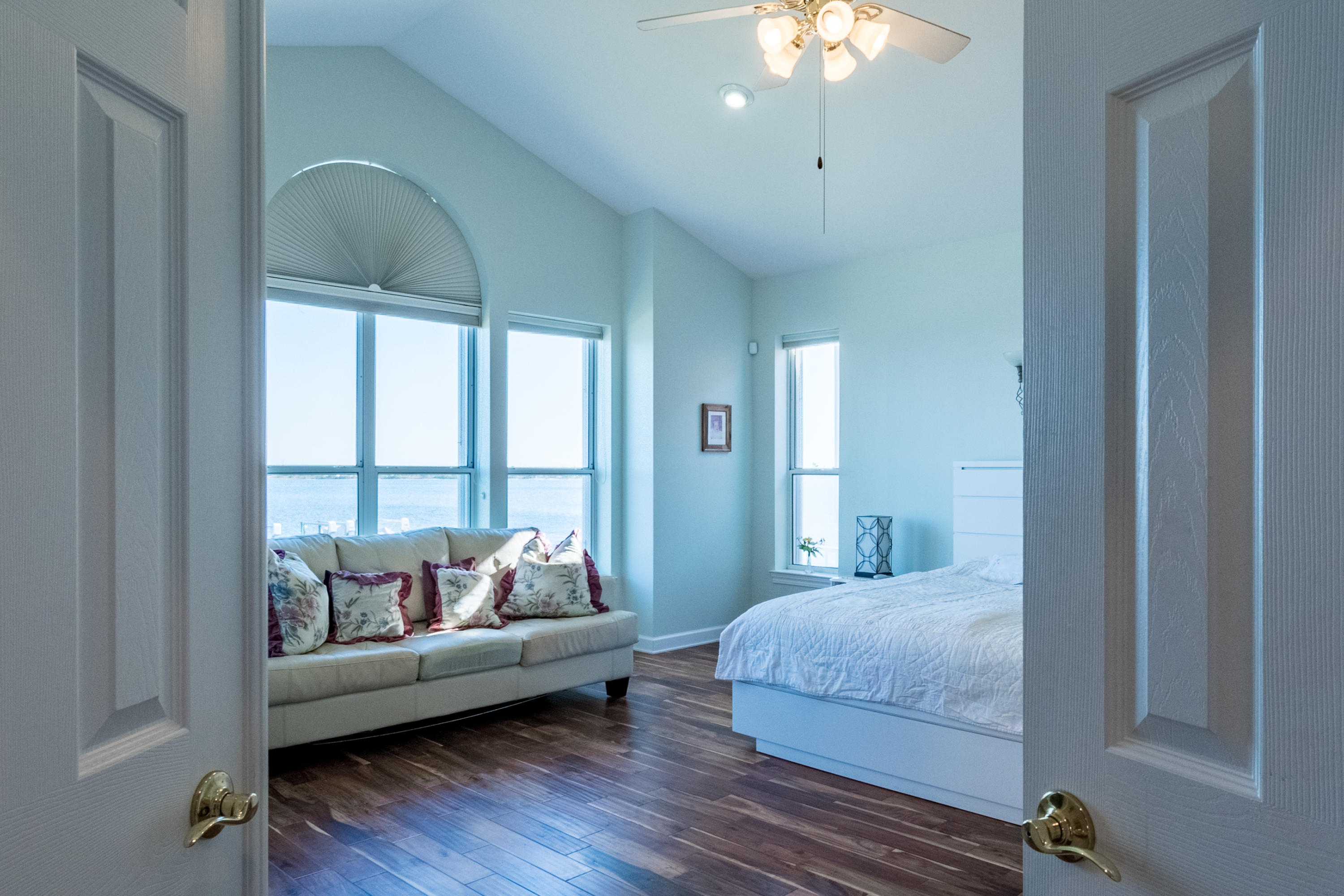 SPARKLING WATERS - Residential