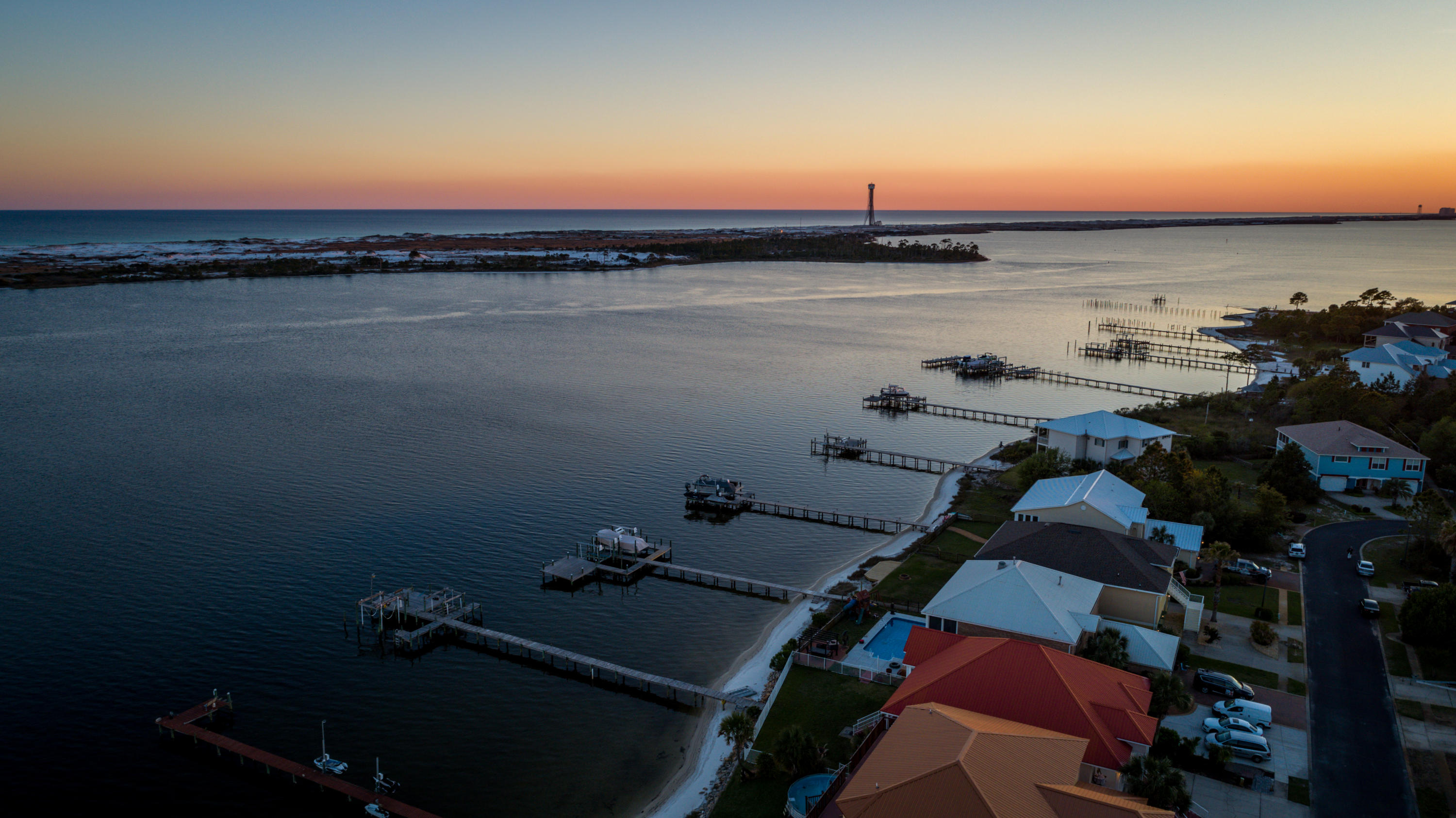 SPARKLING WATERS - Residential