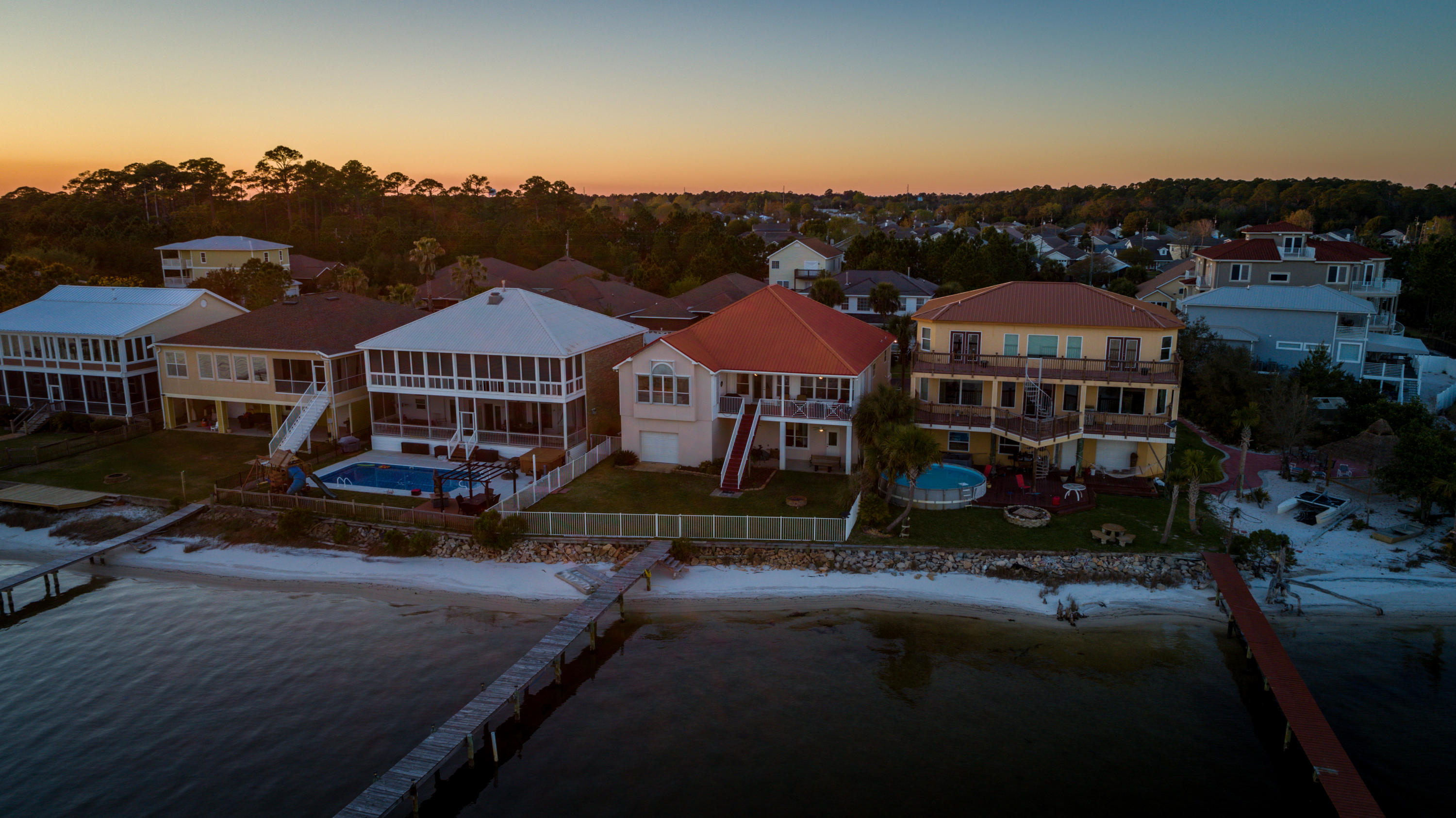 SPARKLING WATERS - Residential