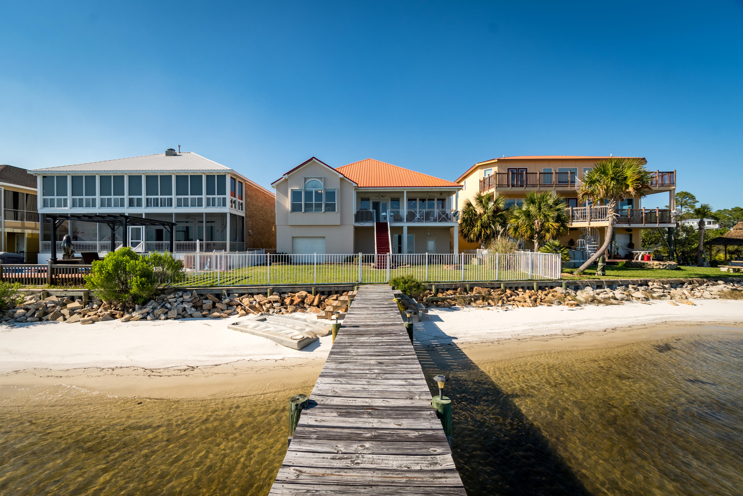 SPARKLING WATERS - Residential