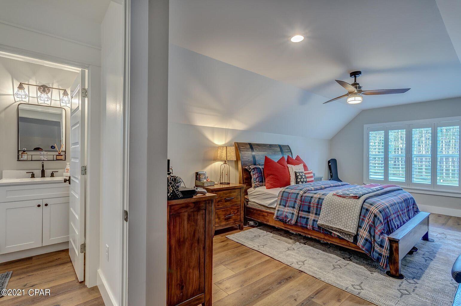 RIVERCAMPS ON CROOKED CREEK PH 2 - Residential
