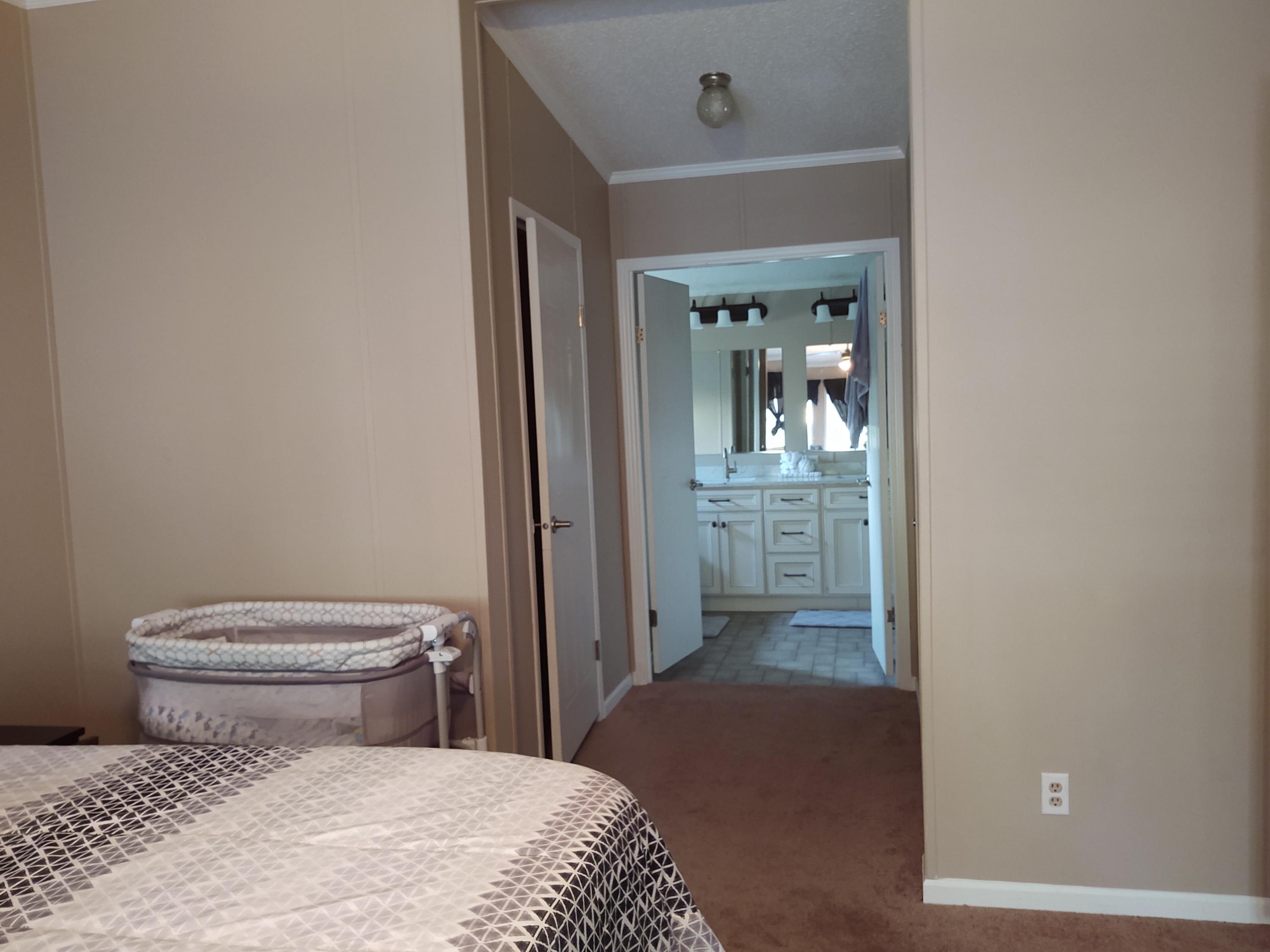 MALLARD CREEK UNREC - Metes and Bounds - Residential