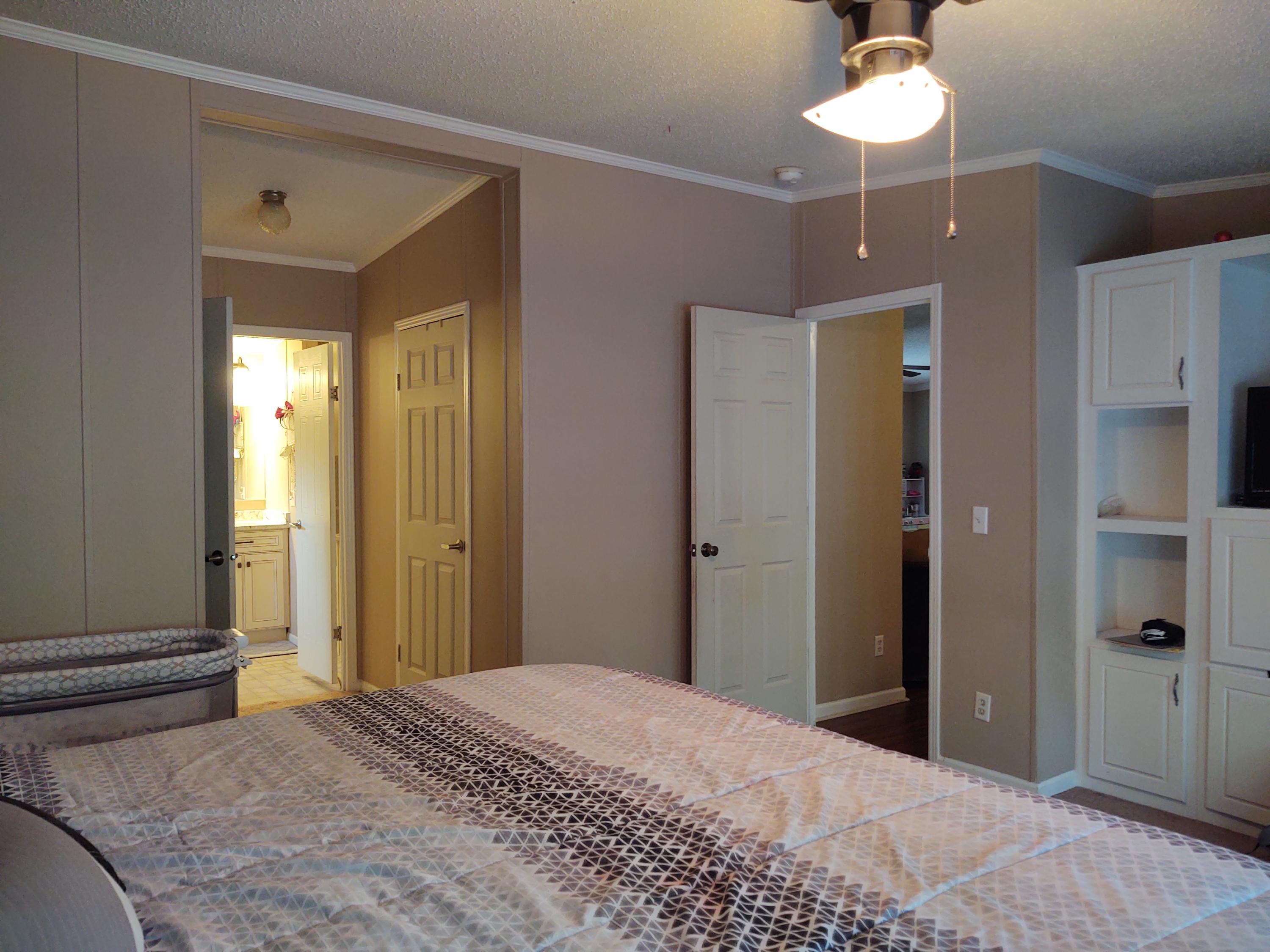 MALLARD CREEK UNREC - Metes and Bounds - Residential