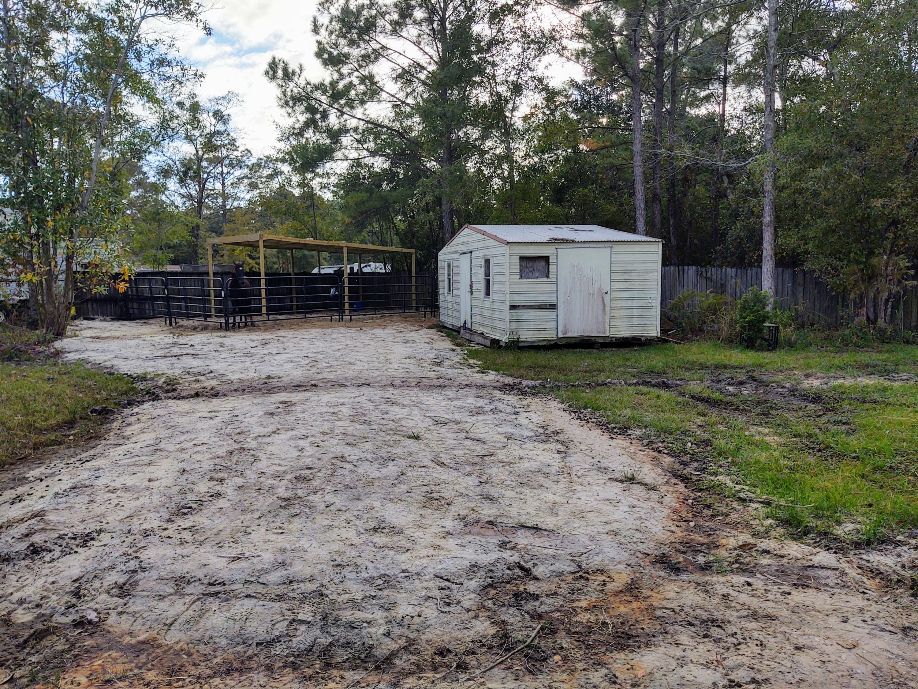 MALLARD CREEK UNREC - Metes and Bounds - Residential