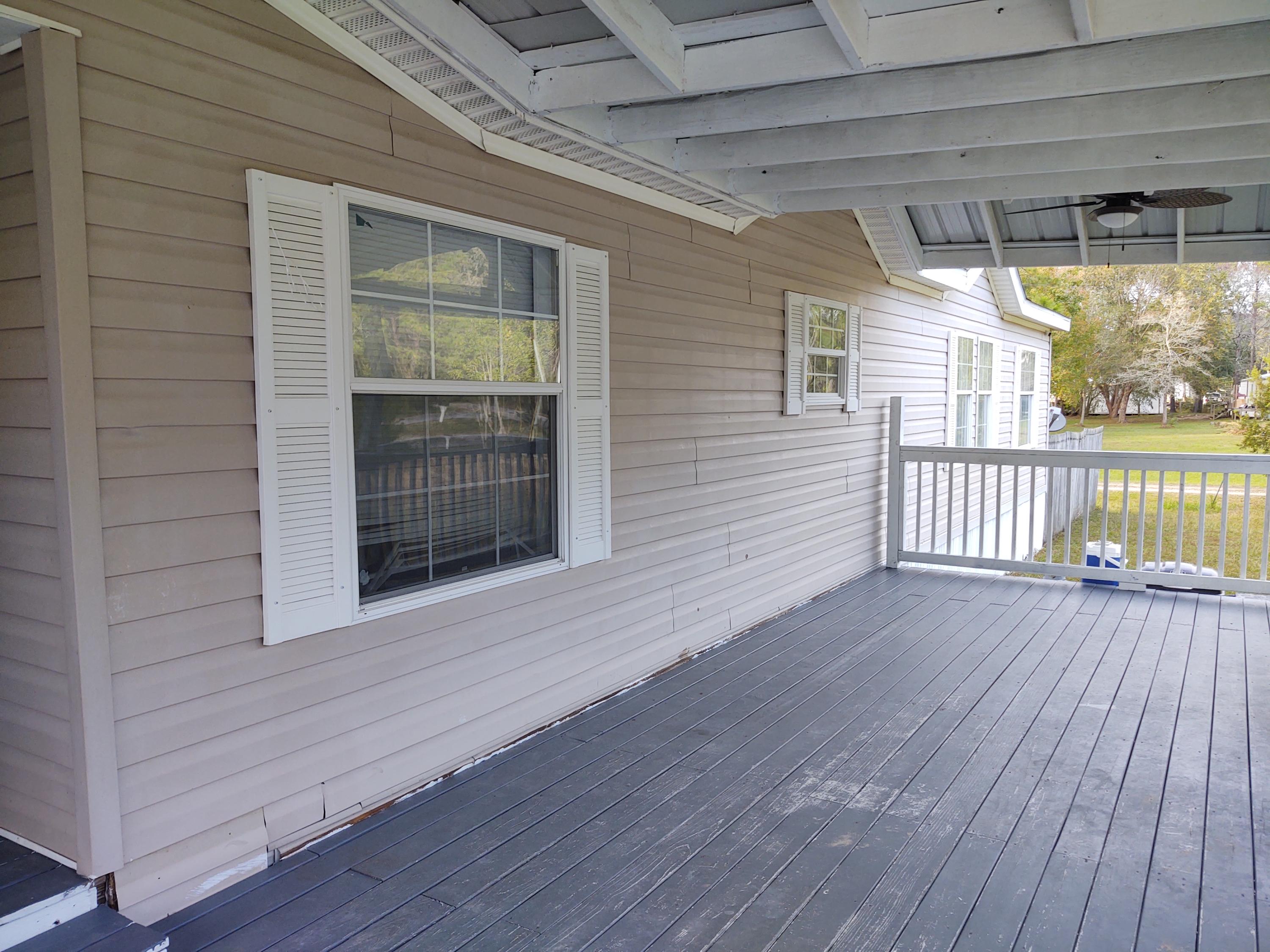 MALLARD CREEK UNREC - Metes and Bounds - Residential