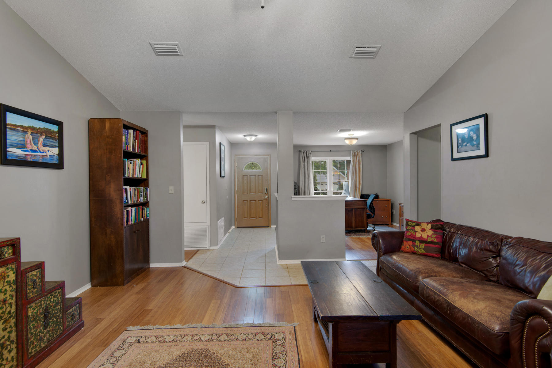 PARKWOOD LANE BLUEWATER BAY - Residential