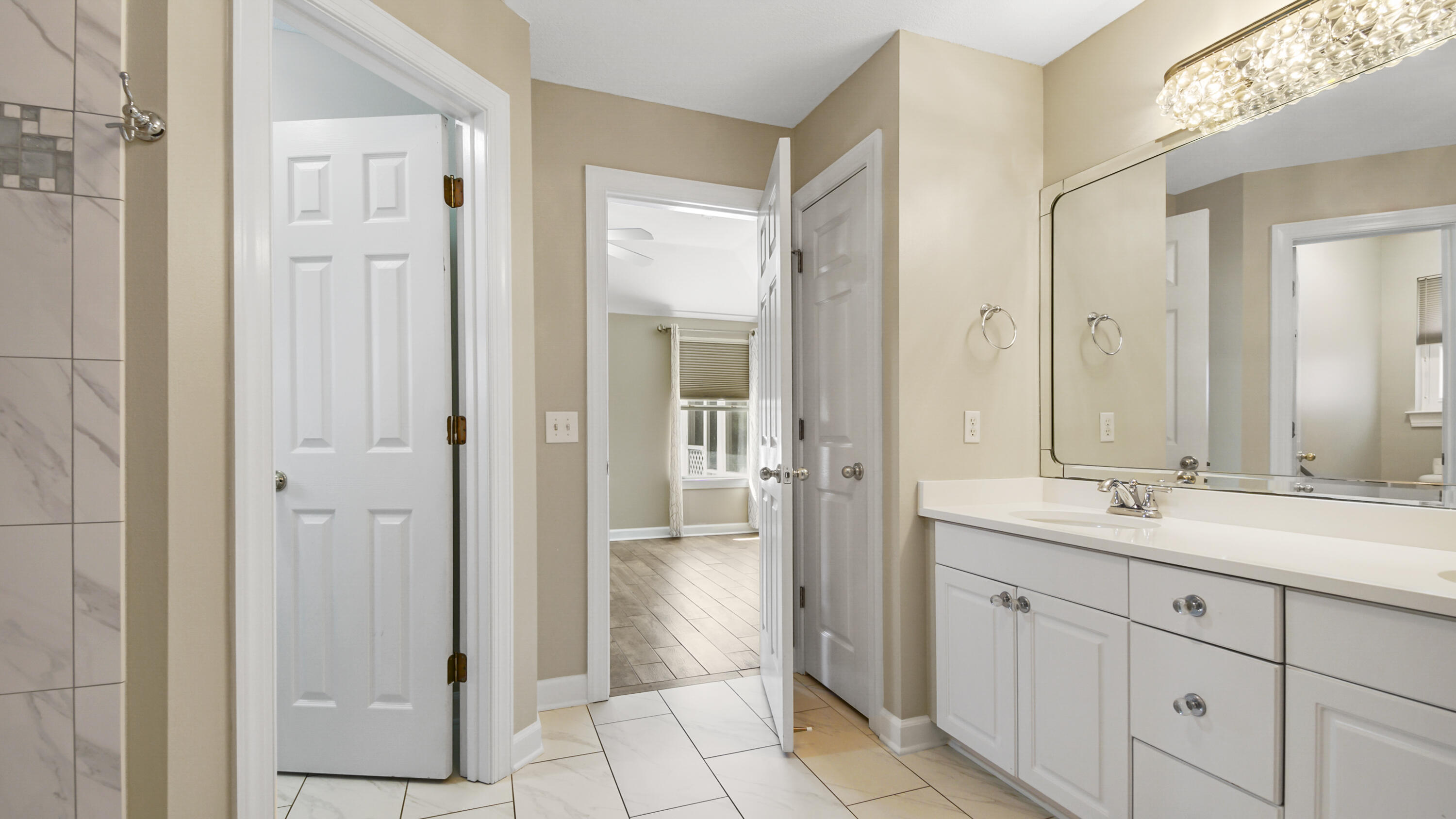 INDIAN LAKE PH 1 - Residential Lease