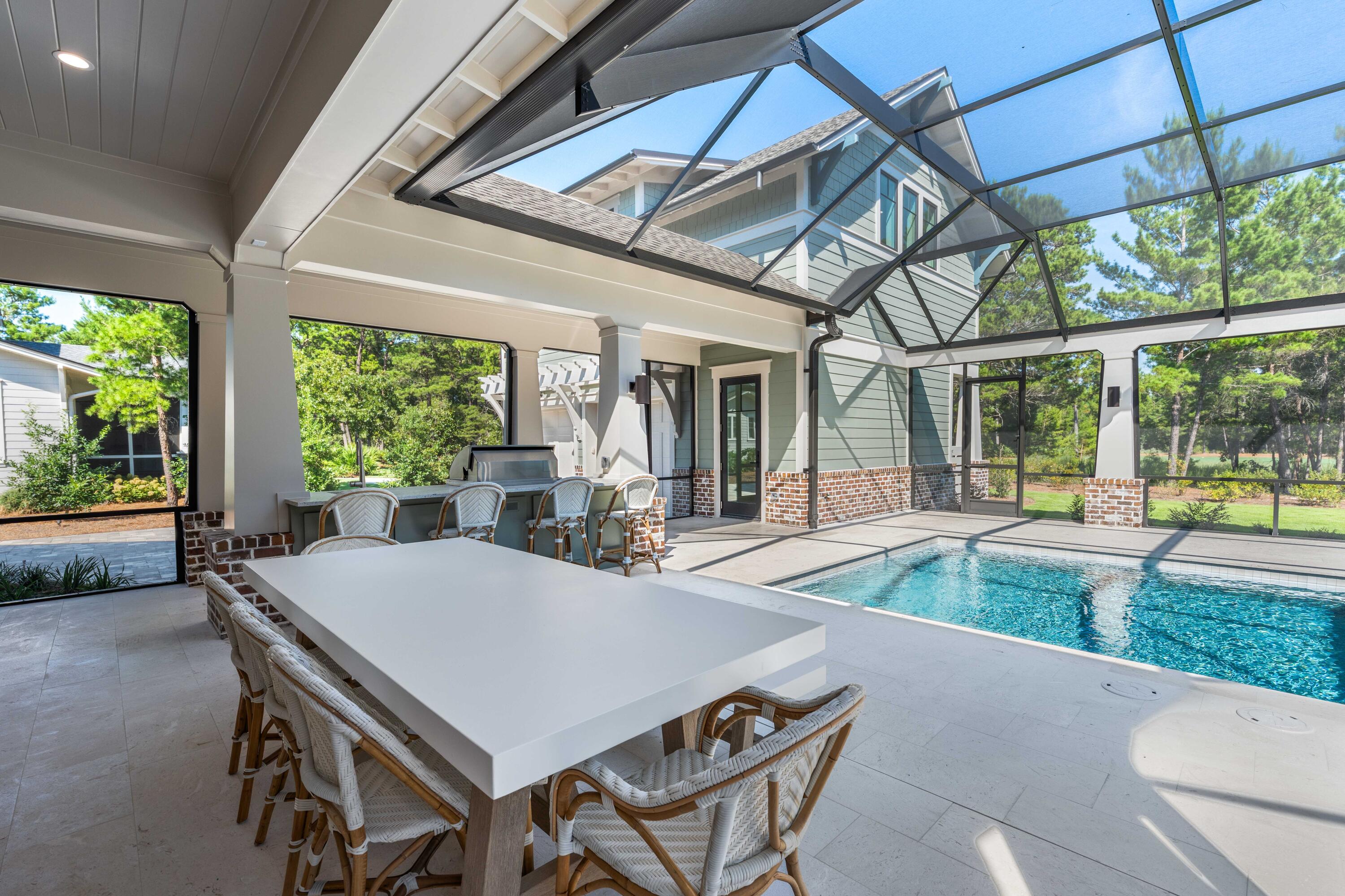 WILD HERON - Residential