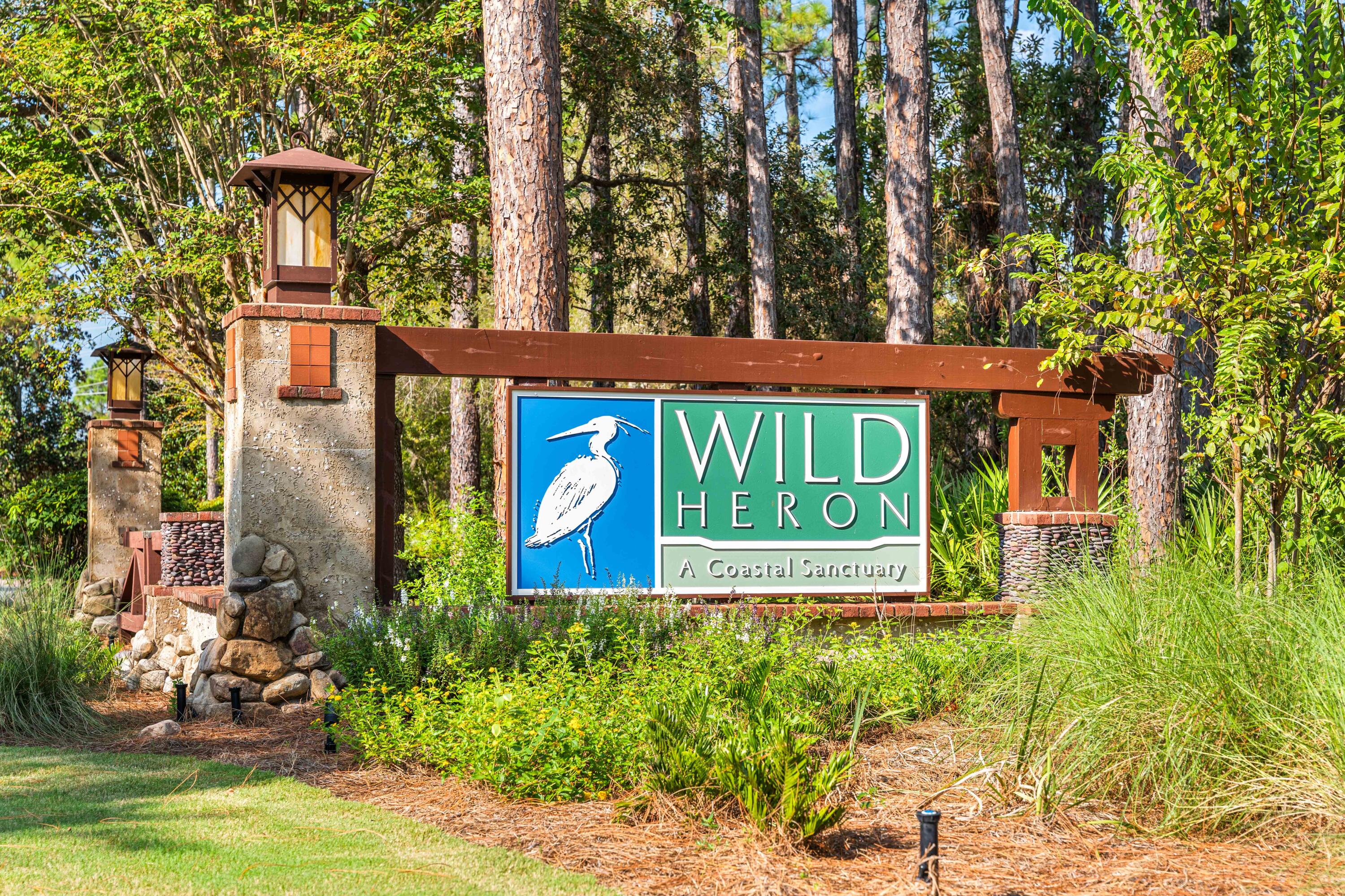 WILD HERON - Residential