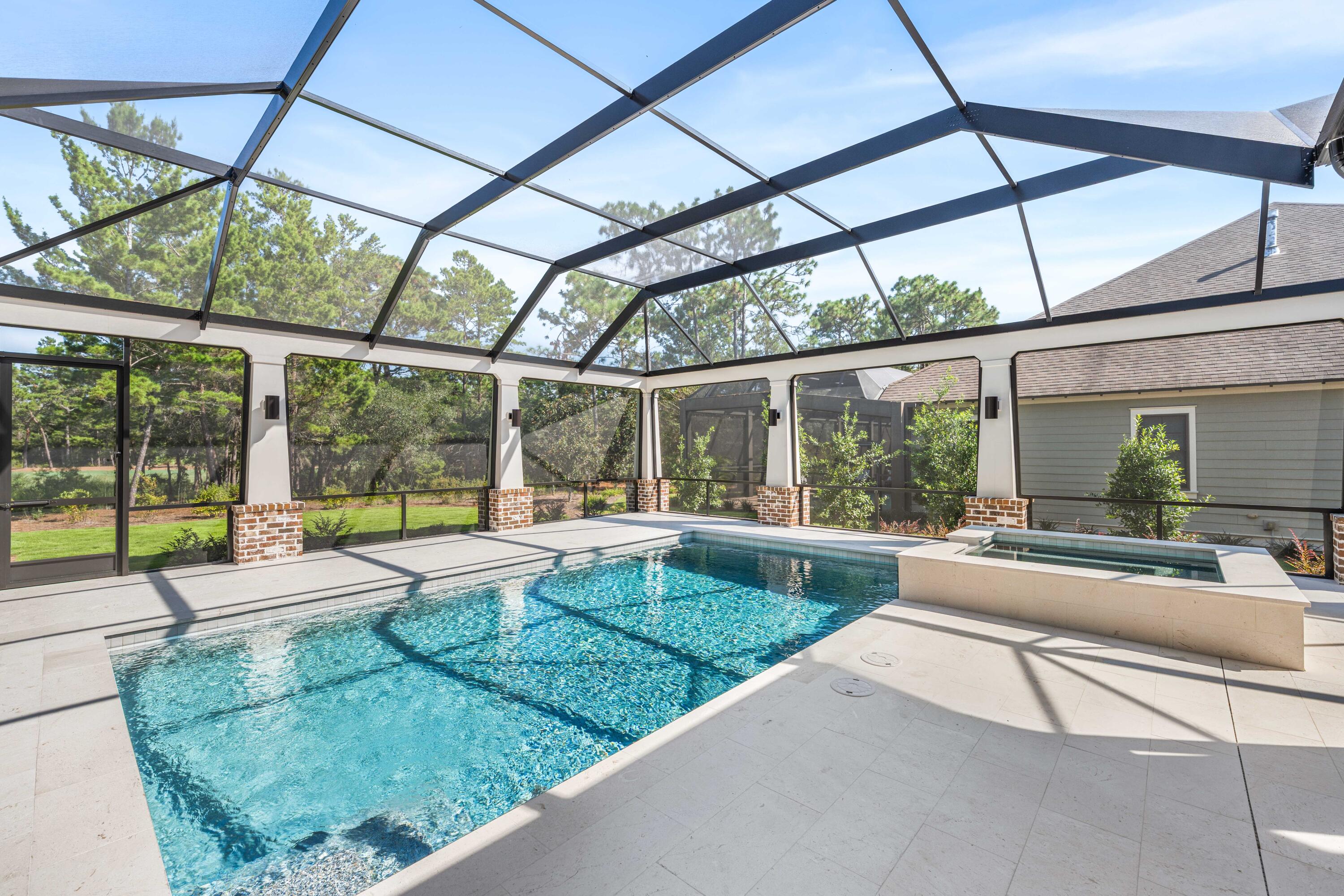 WILD HERON - Residential