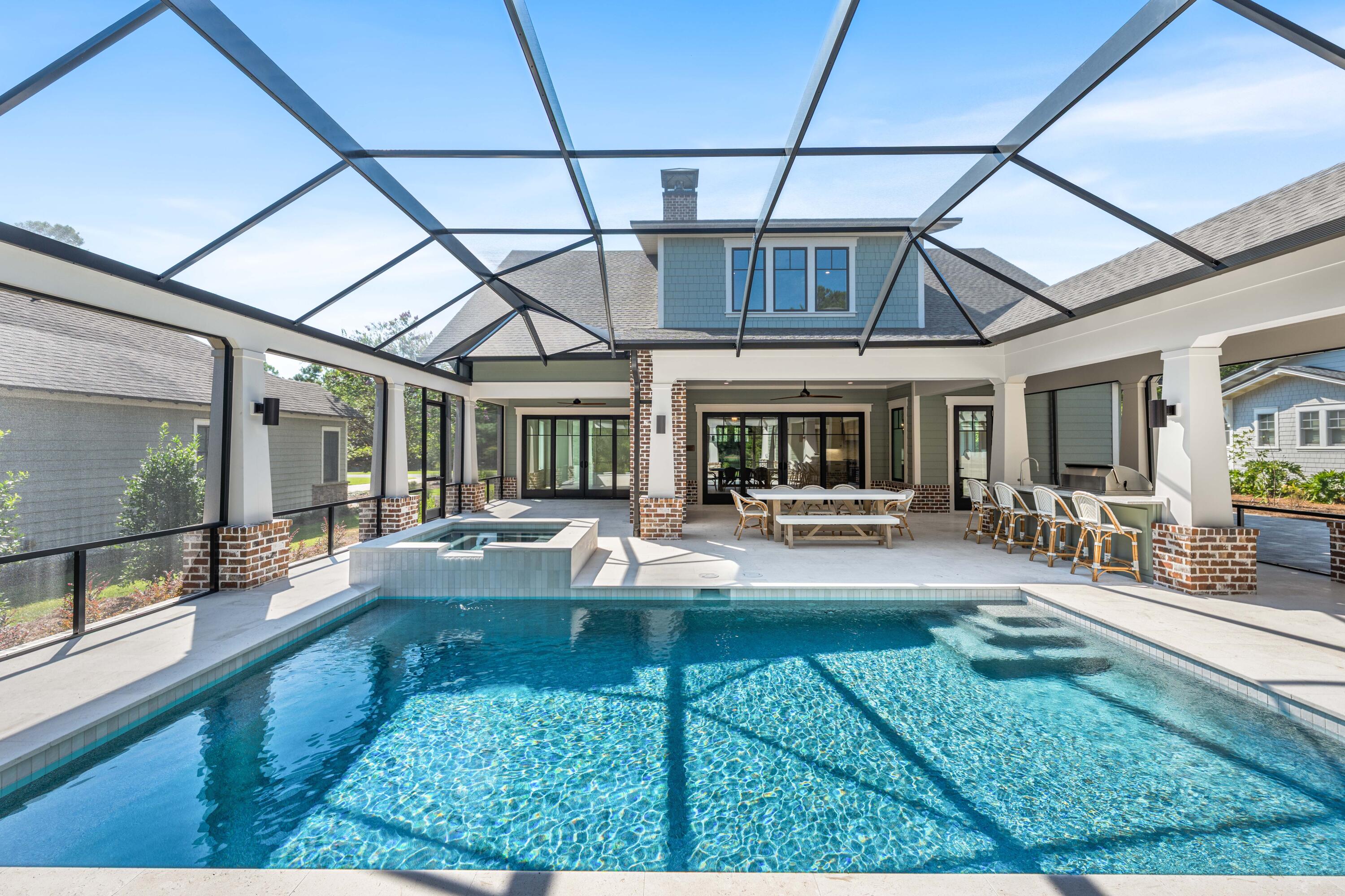 WILD HERON - Residential