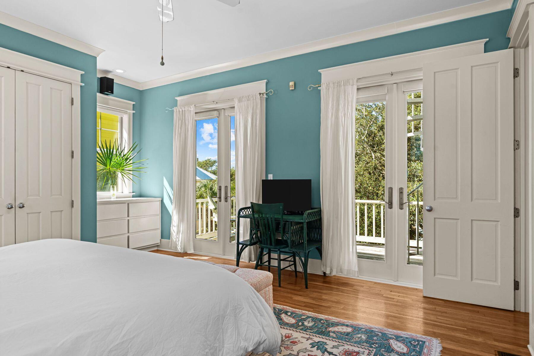 SEAGROVE 1ST ADDN - Residential