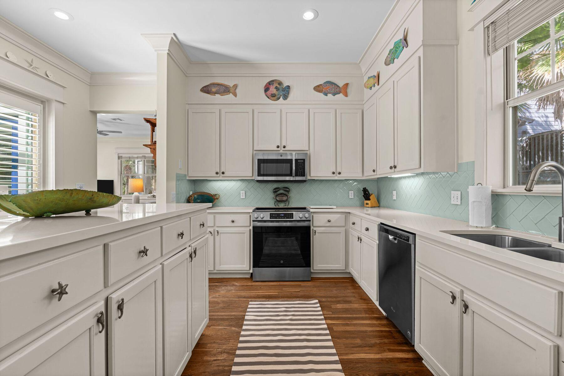 SEAGROVE 1ST ADDN - Residential