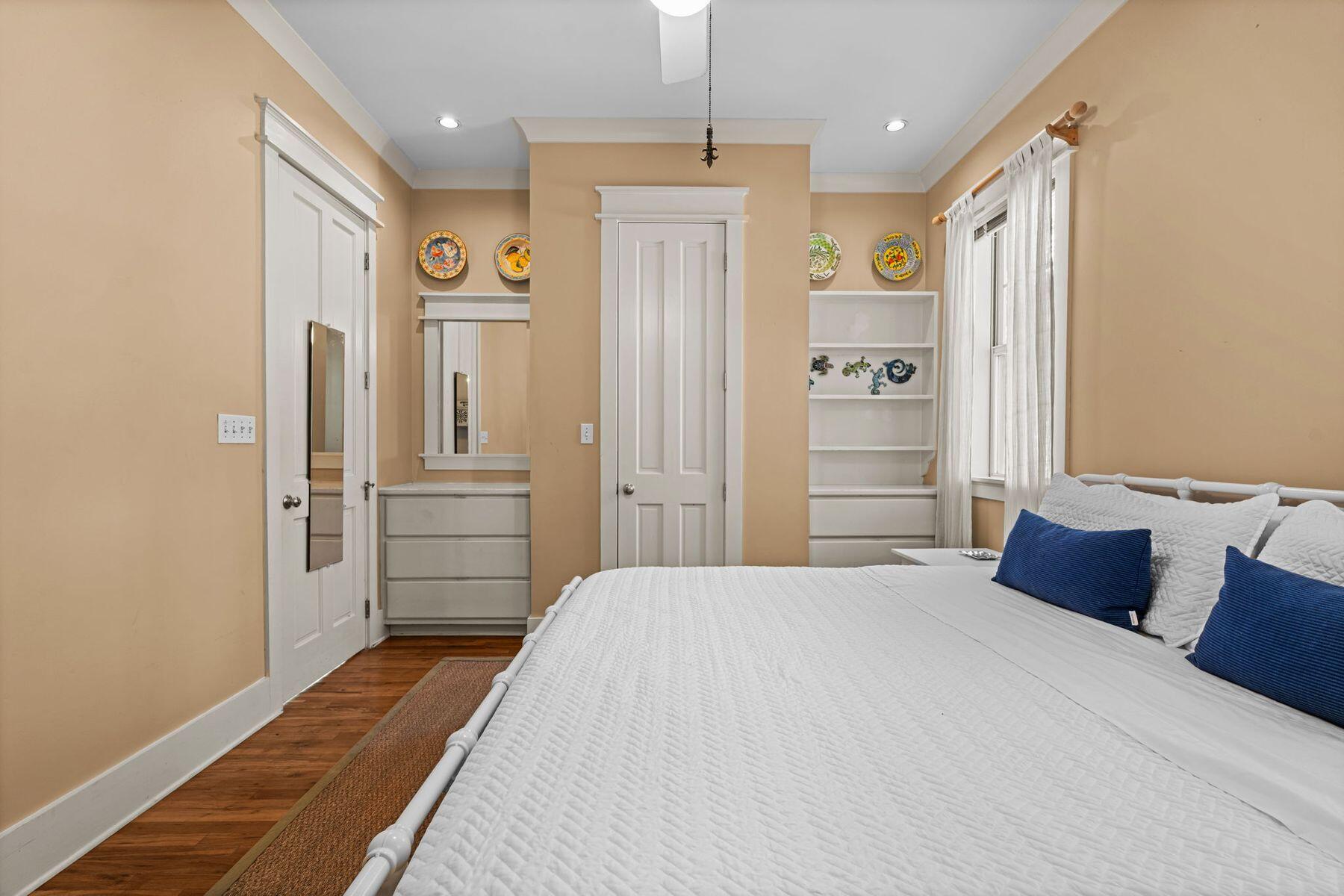 SEAGROVE 1ST ADDN - Residential