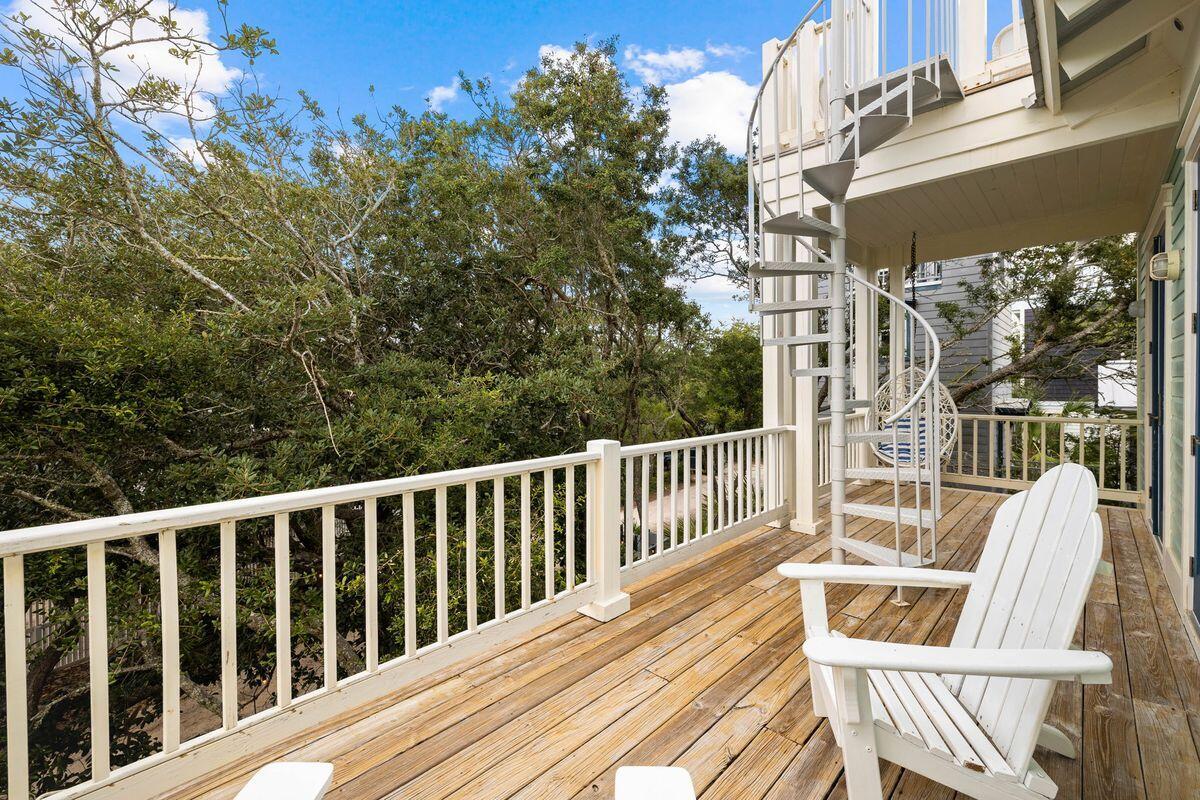 SEAGROVE 1ST ADDN - Residential